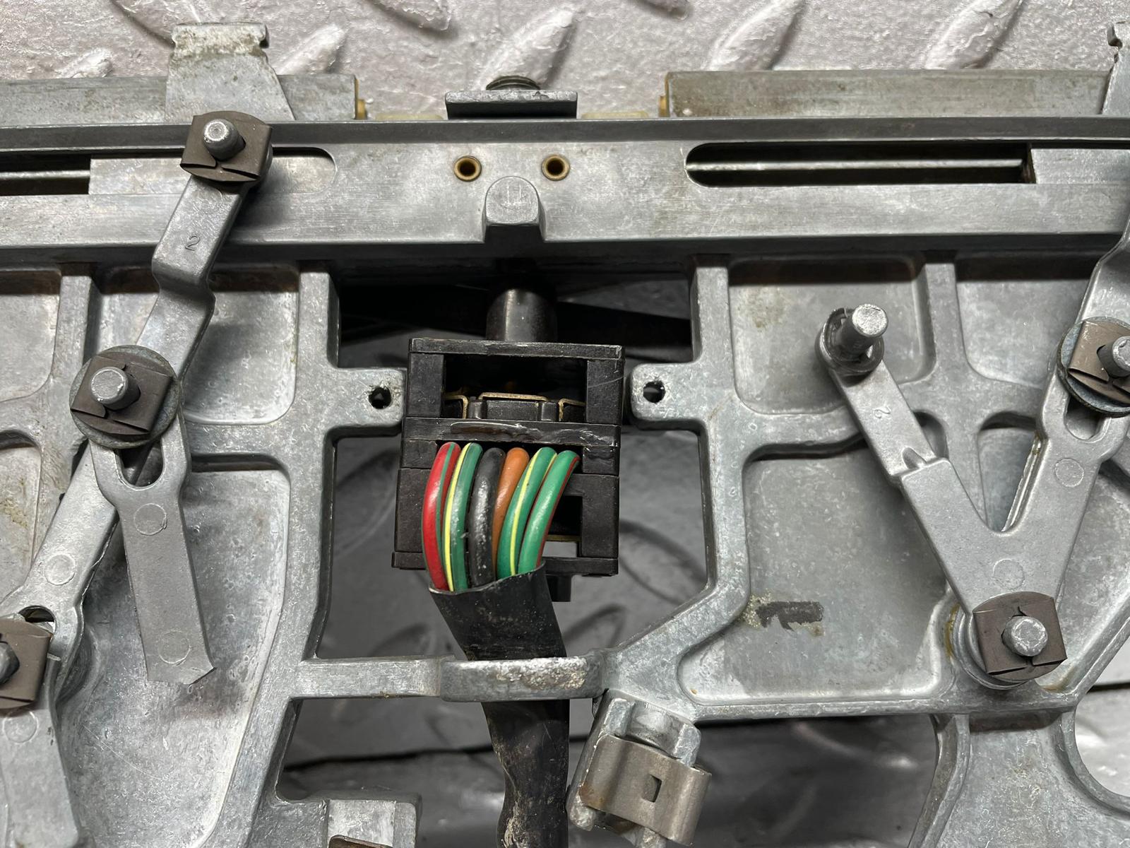 20969 Mercedes-Benz W114 250CE Coupe Heater Control Switch 1158300485