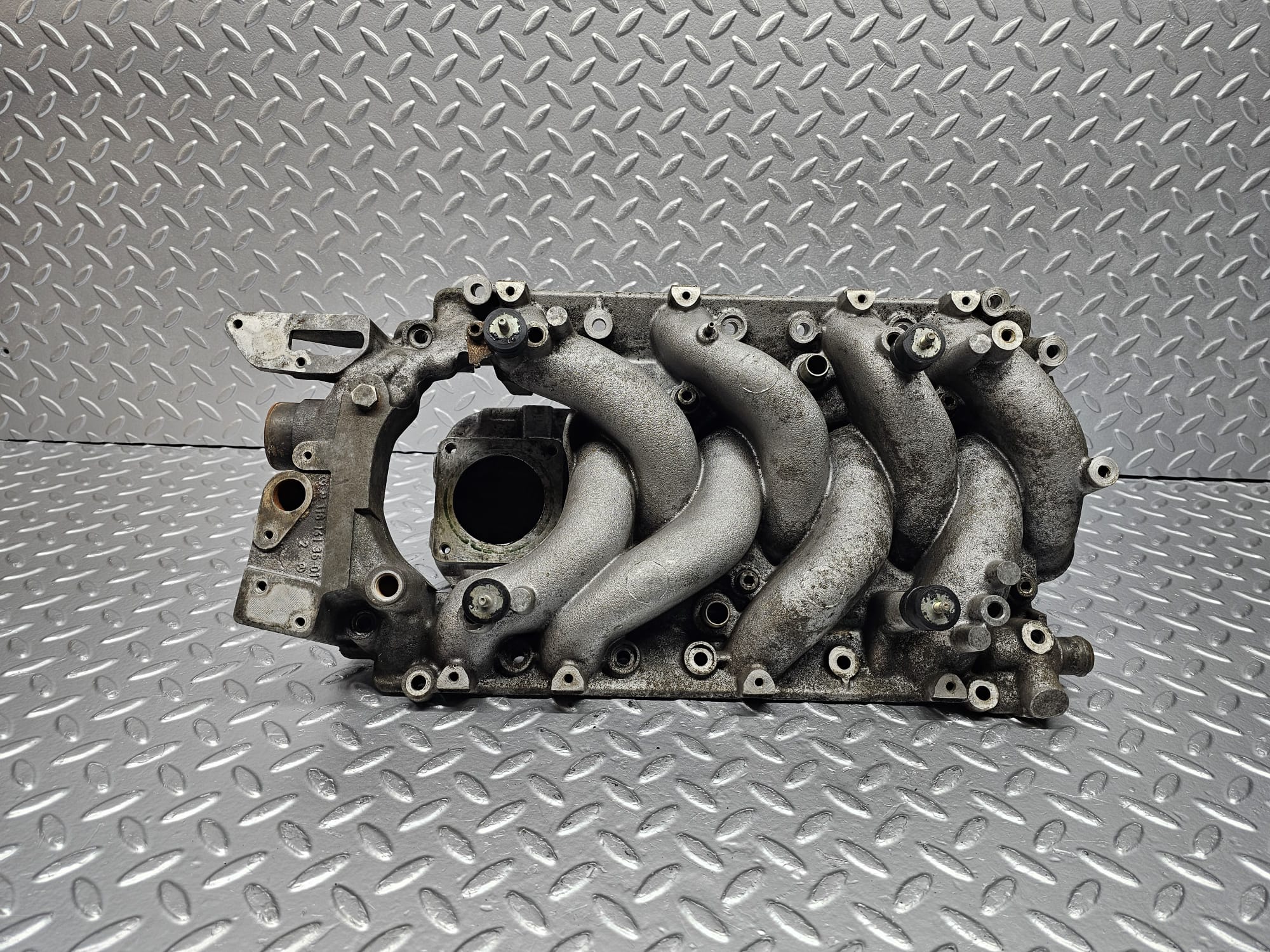 14820 Mercedes-Benz W116 350SE Intake Manifold 1161413501
