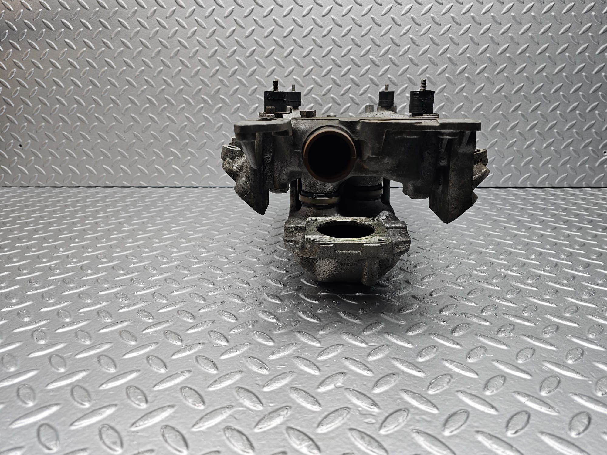 14820 Mercedes-Benz W116 350SE Intake Manifold 1161413501