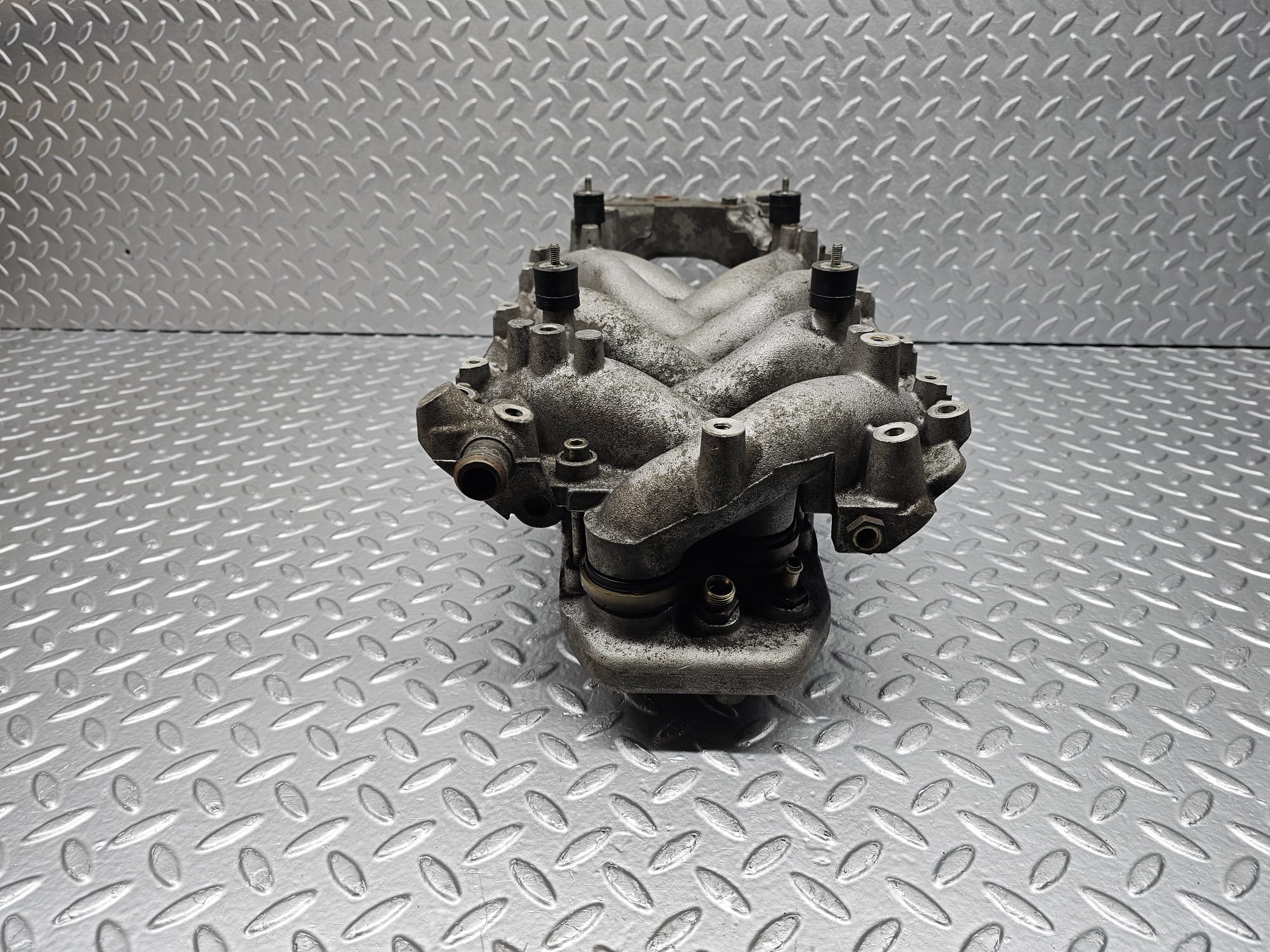 14820 Mercedes-Benz W116 350SE Intake Manifold 1161413501