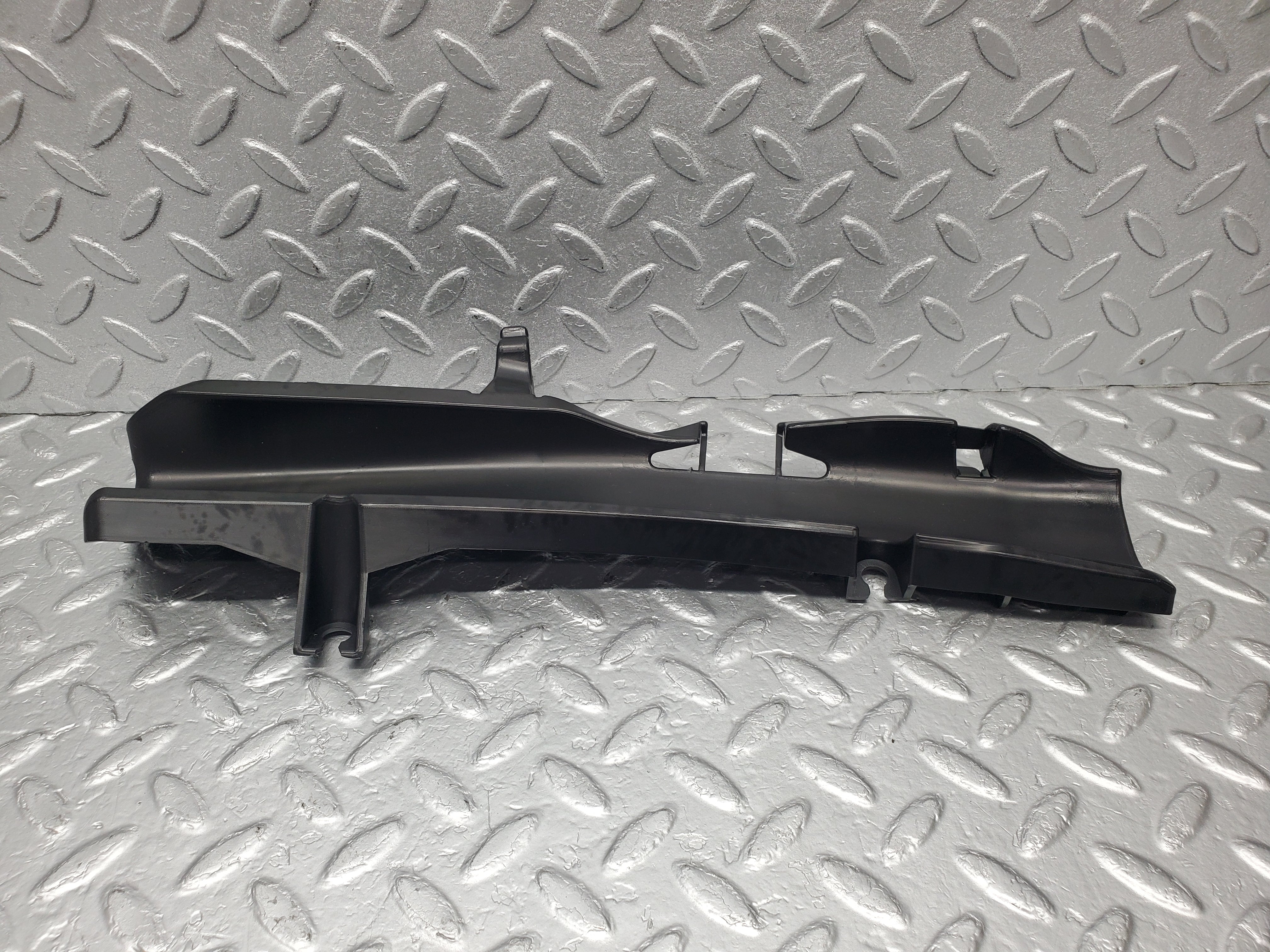 1525 Mercedes-Benz W220 S430 Ledge Border Rear Right 2206950160