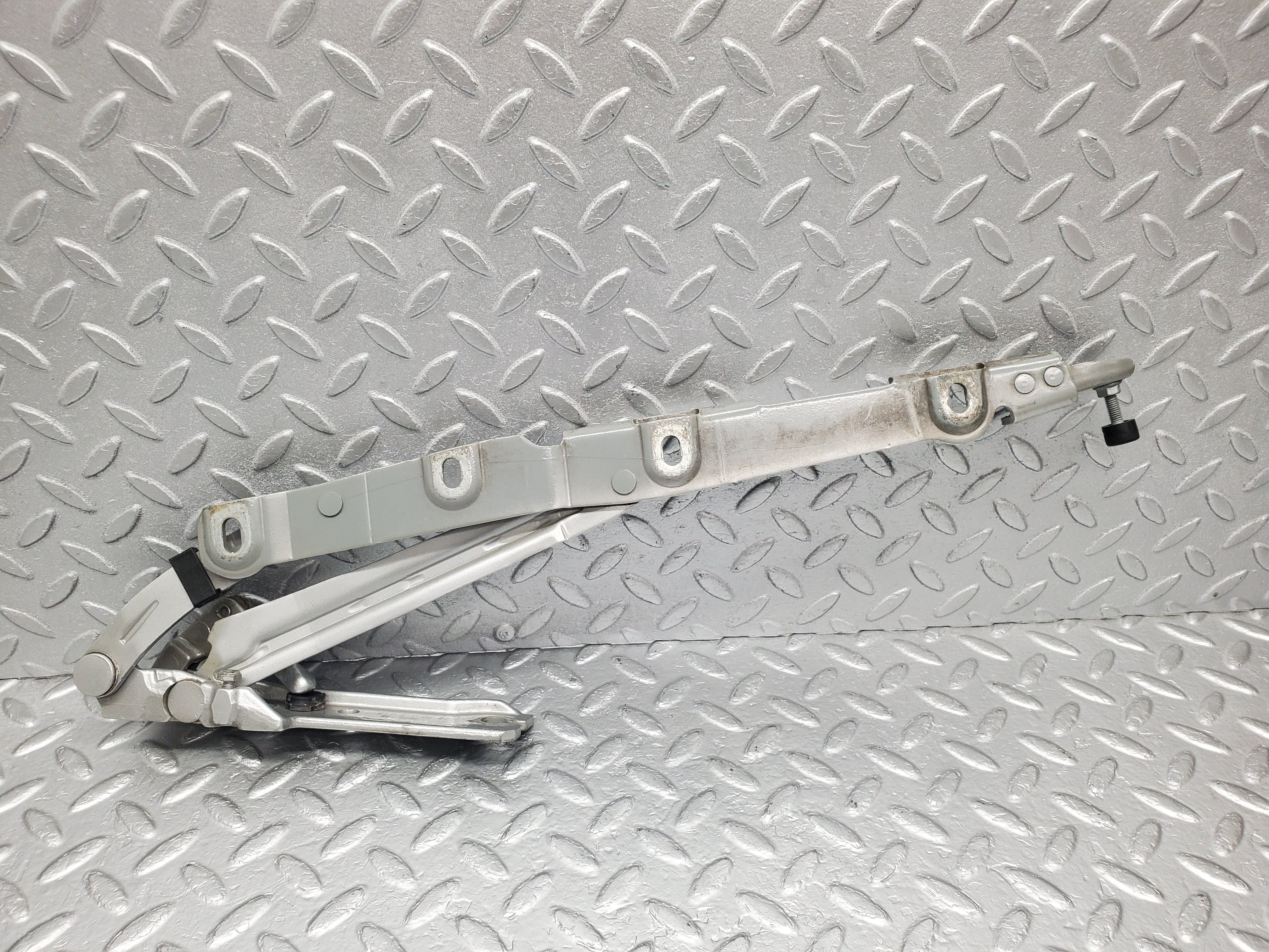 1599 Mercedes-Benz W220 S430 Boot Lid Trunk Hinge Right Side 2207500287