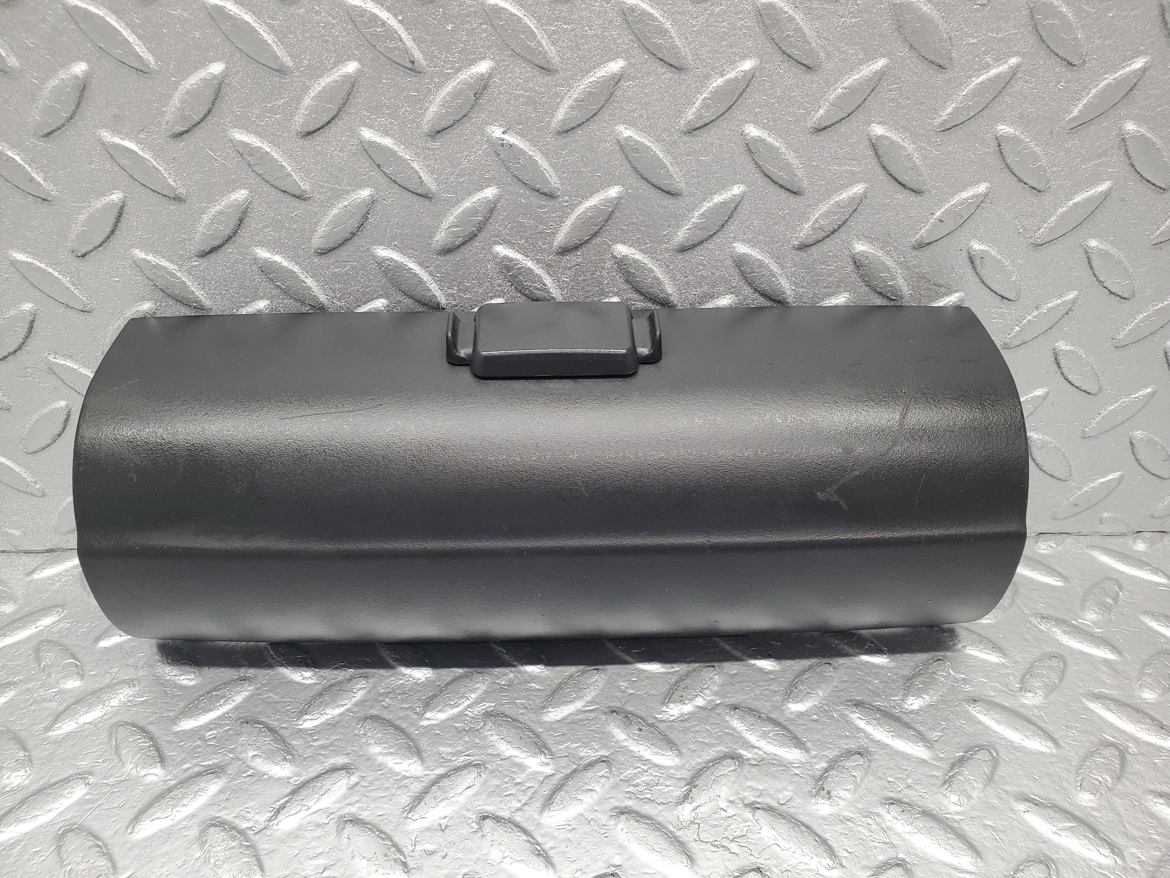 1601 Mercedes-Benz W220 S430 Front Seat Compartment Lid Cover 2209180630