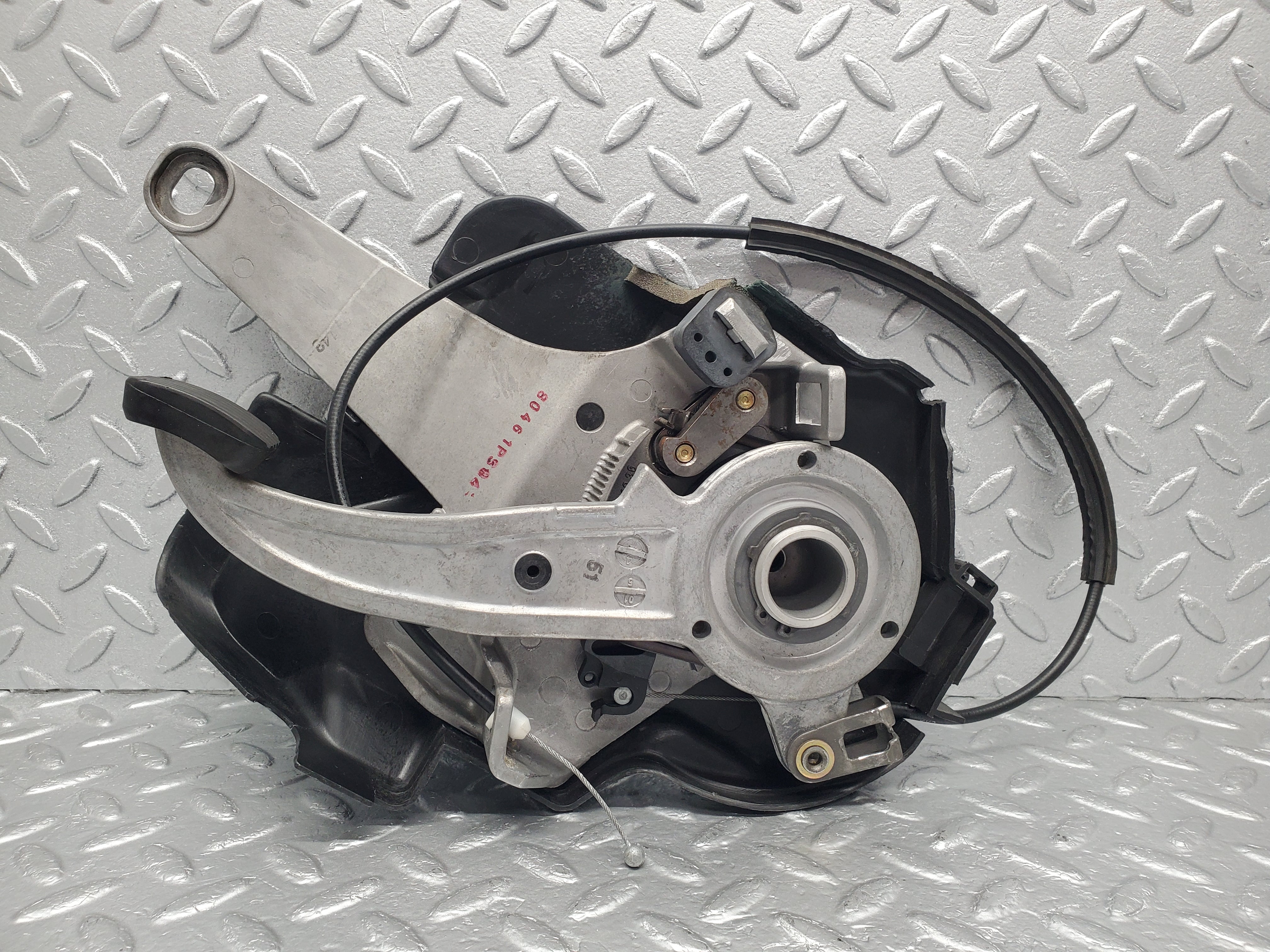 1602 Mercedes-Benz W220 S430 Handbrake Pedal 2206841318