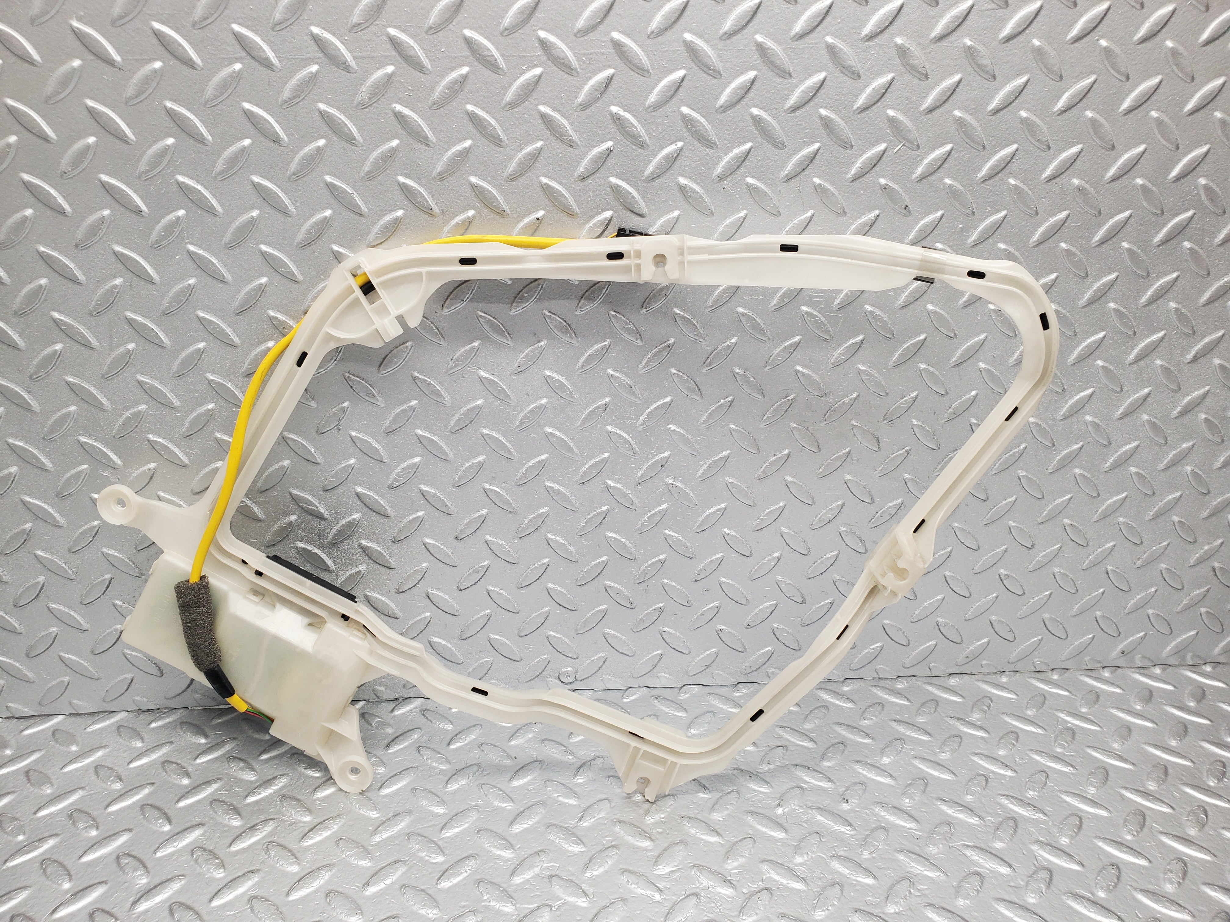 1604 Mercedes-Benz W220 S430 Keyless Antenna Front Right 2208200275