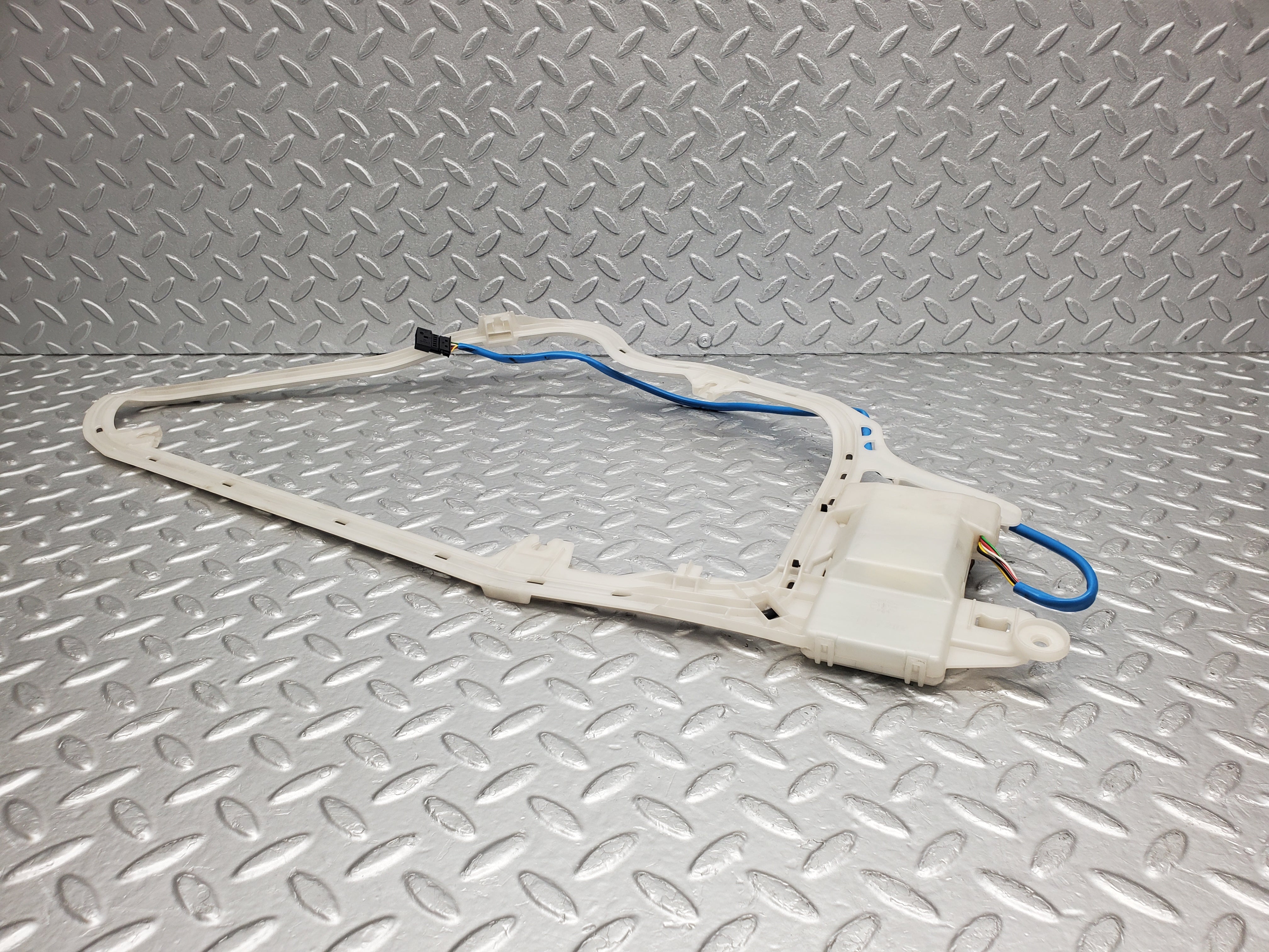 1606 Mercedes-Benz W220 S430 Keyless Antenna Rear Right 2208200475