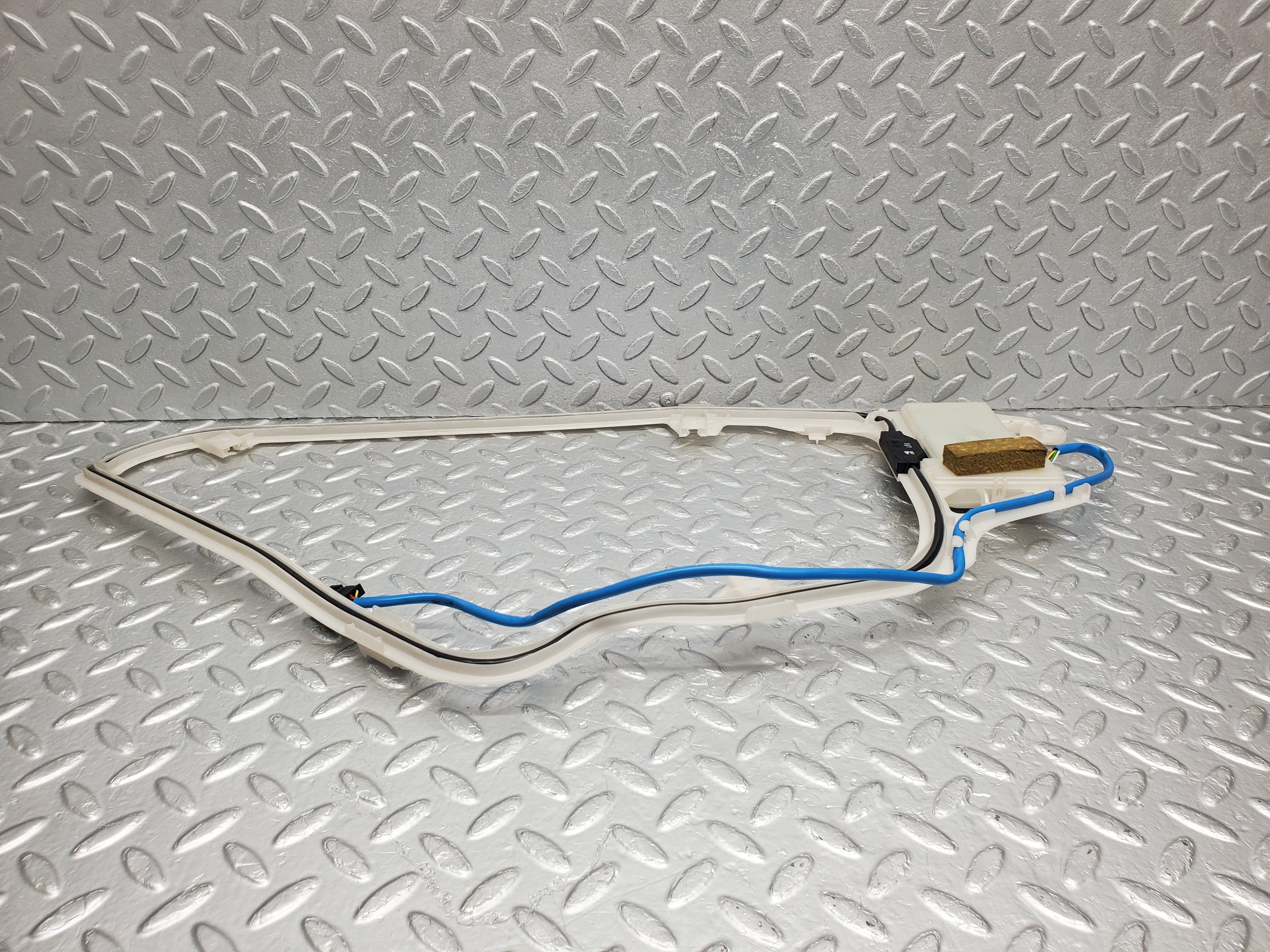 1606 Mercedes-Benz W220 S430 Keyless Antenna Rear Right 2208200475