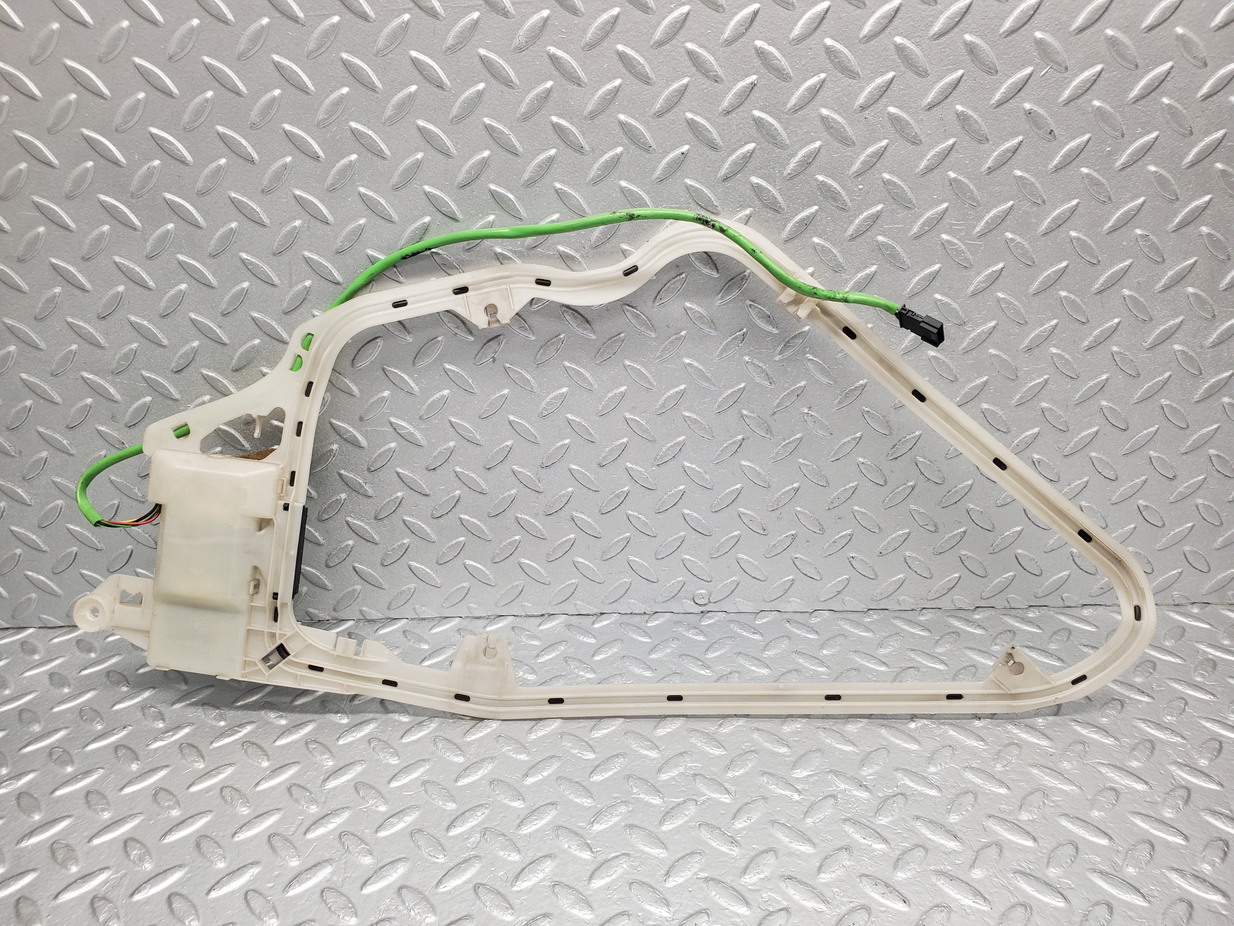 1607 Mercedes-Benz W220 S430 Keyless Antenna Rear Left 2208200375