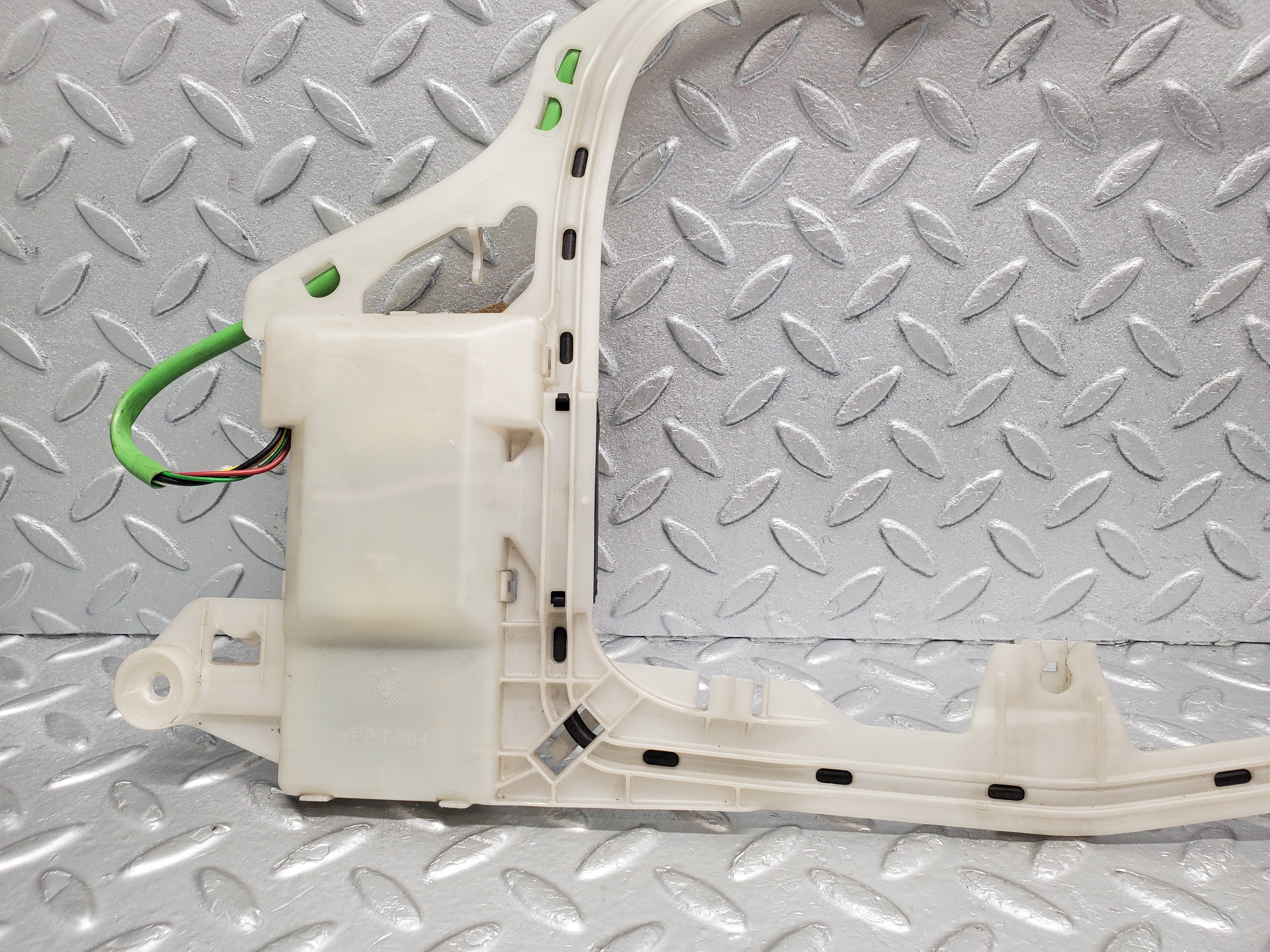 1607 Mercedes-Benz W220 S430 Keyless Antenna Rear Left 2208200375