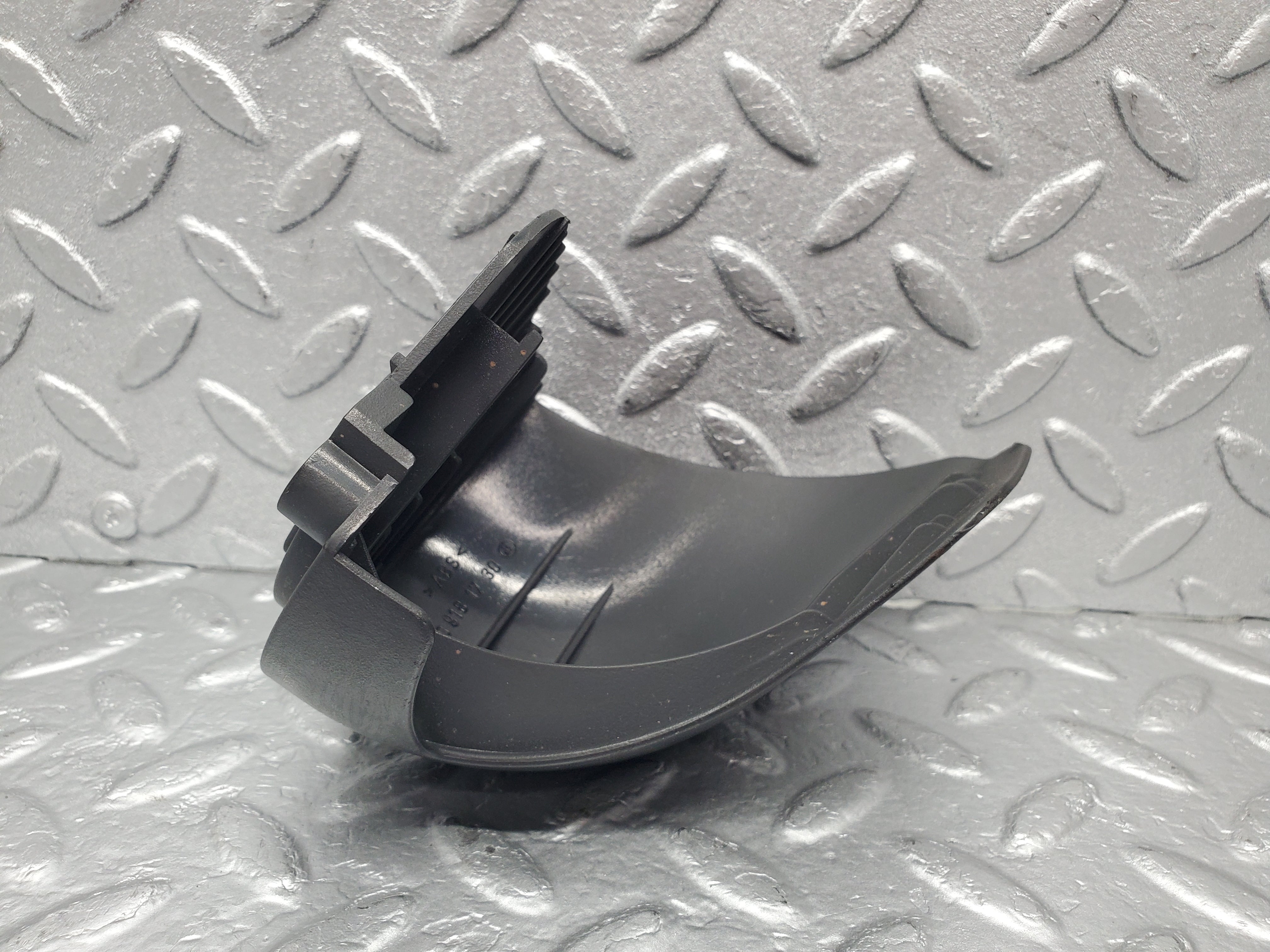 1609 Mercedes-Benz W220 S430 Seat Trim Cover Front Left 2209181730