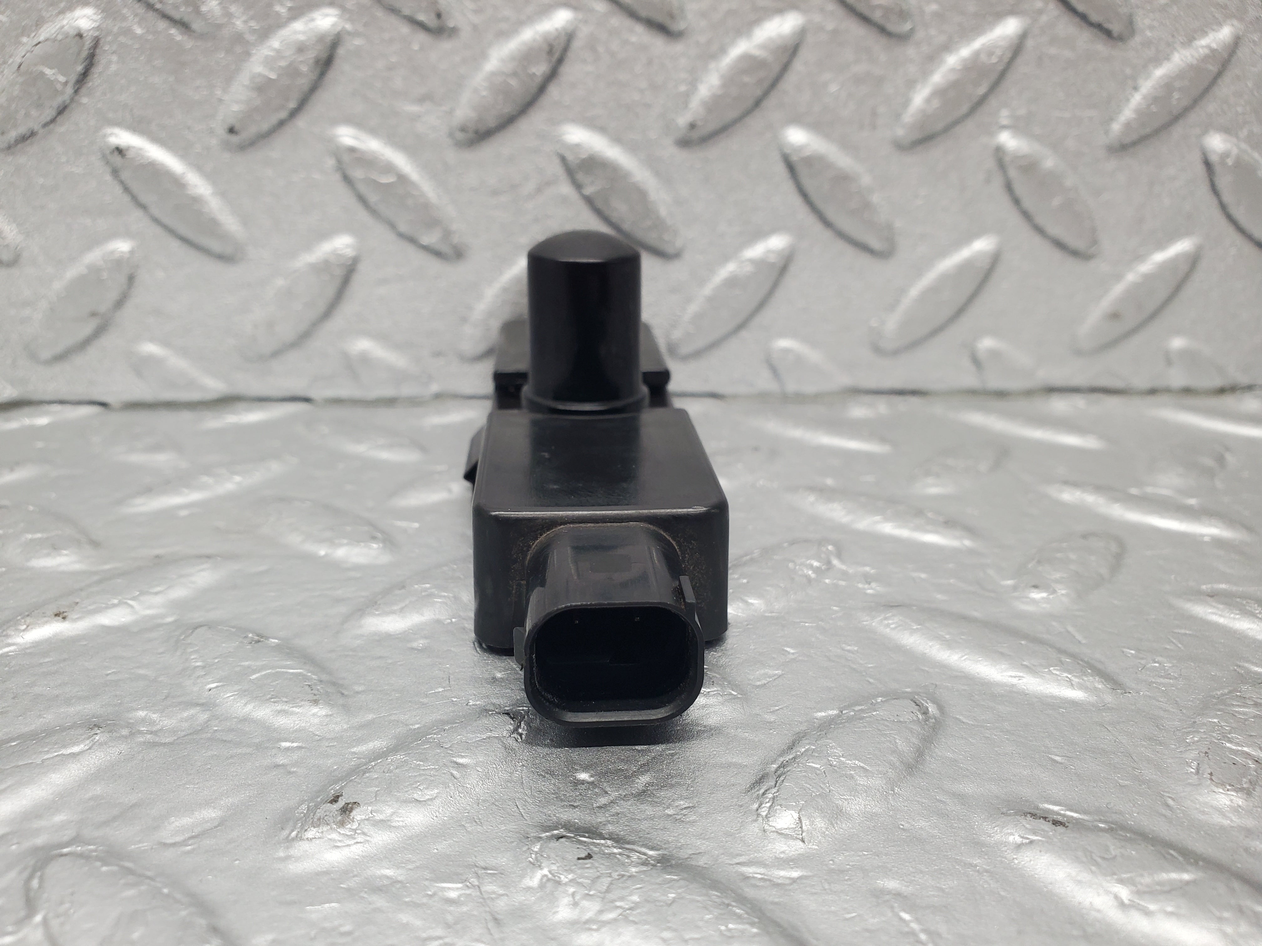 1610 Mercedes-Benz W220 S430 Light Control Sensor 2208300272