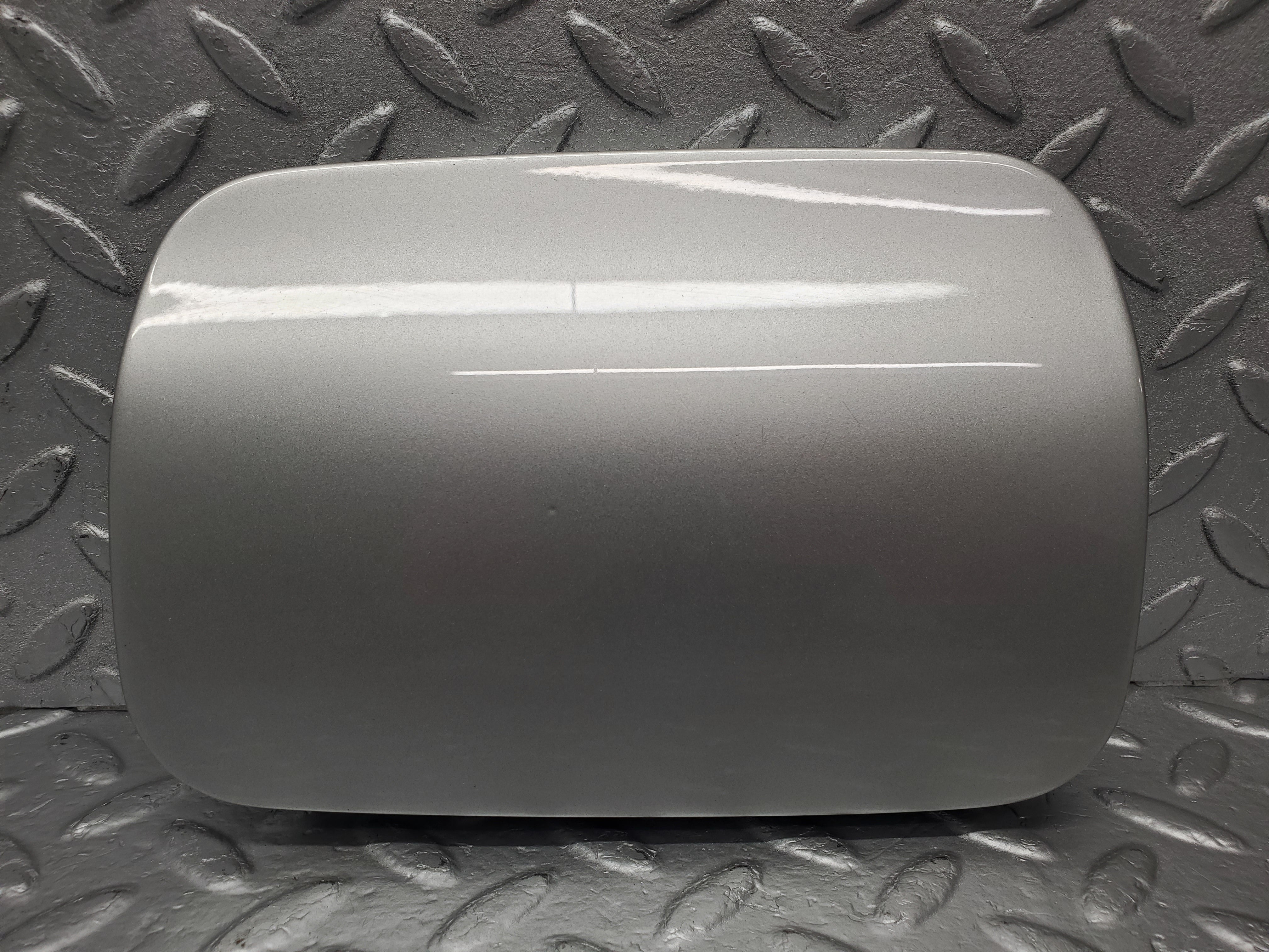 1617 Mercedes-Benz W220 S430 Fuel Flapper Cover Door 2205840139