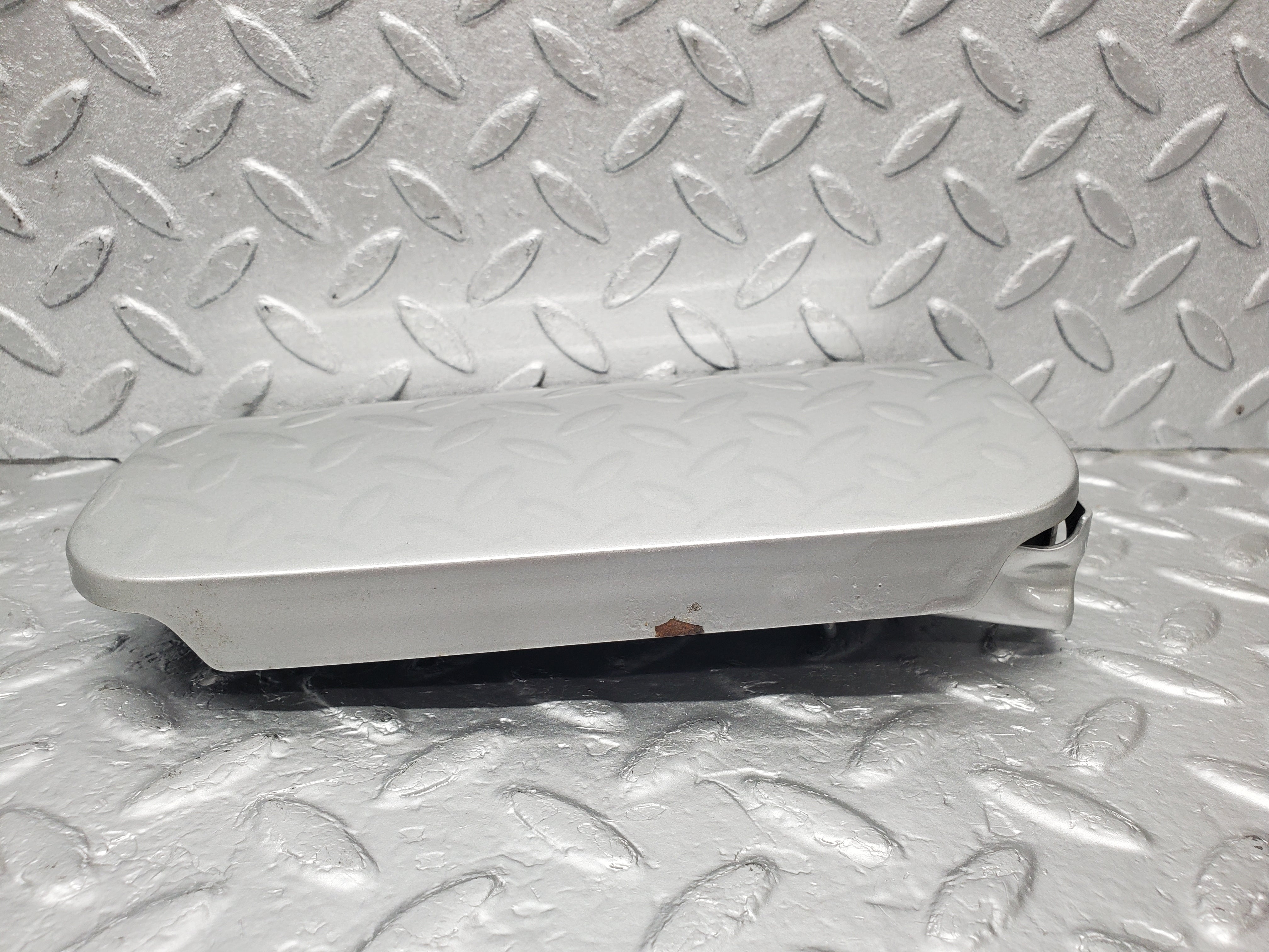 1617 Mercedes-Benz W220 S430 Fuel Flapper Cover Door 2205840139