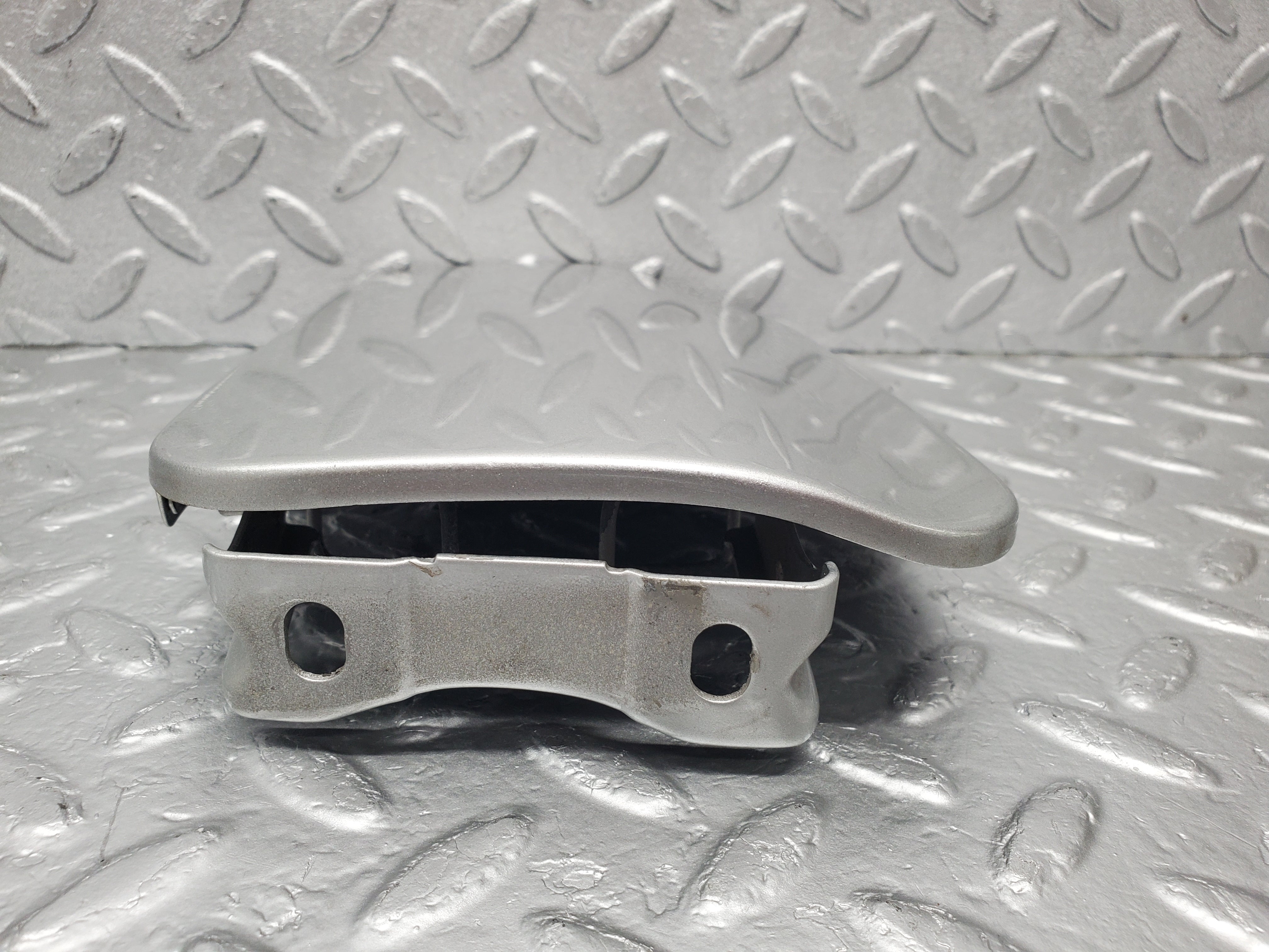 1617 Mercedes-Benz W220 S430 Fuel Flapper Cover Door 2205840139