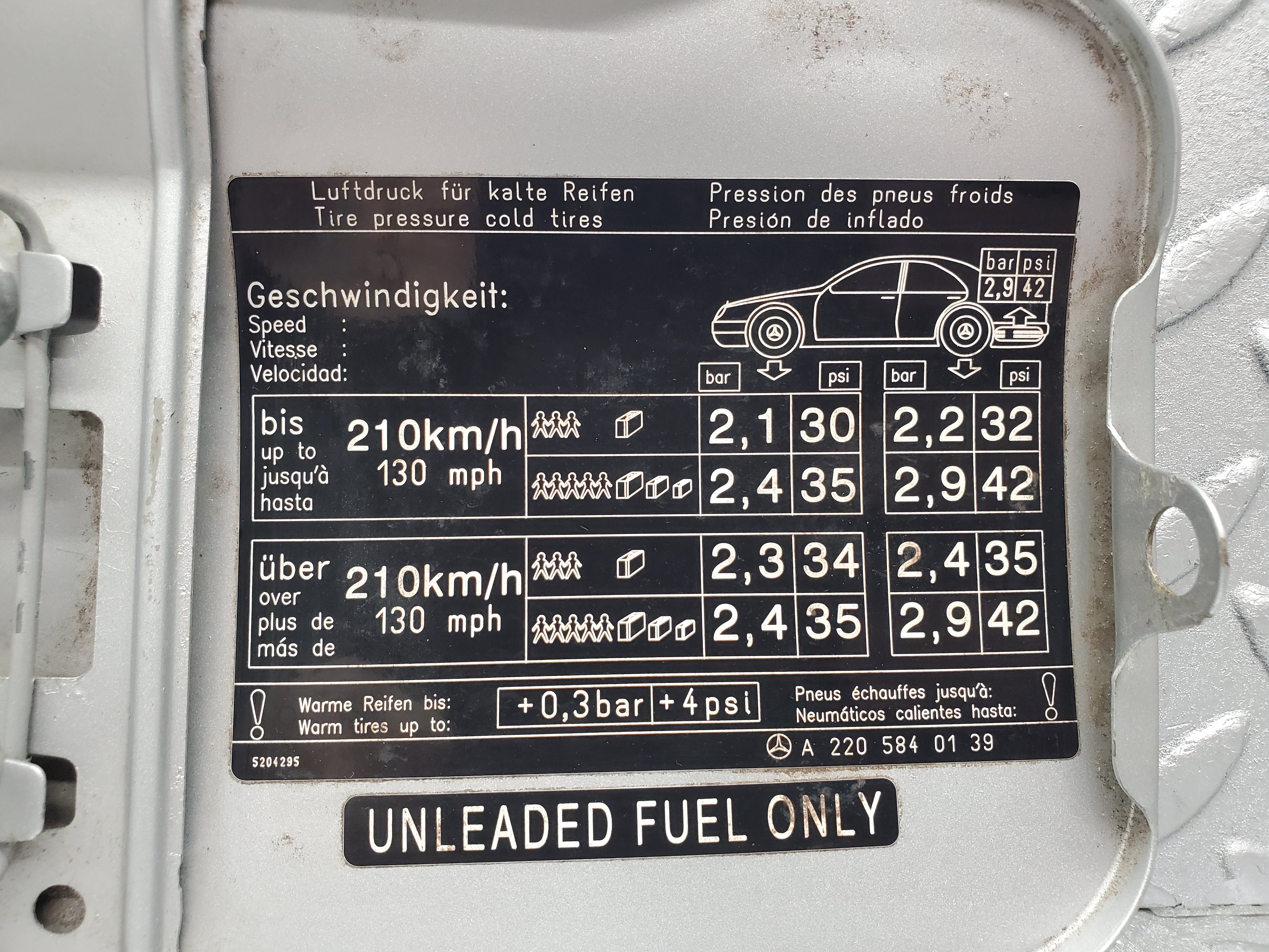 1617 Mercedes-Benz W220 S430 Fuel Flapper Cover Door 2205840139