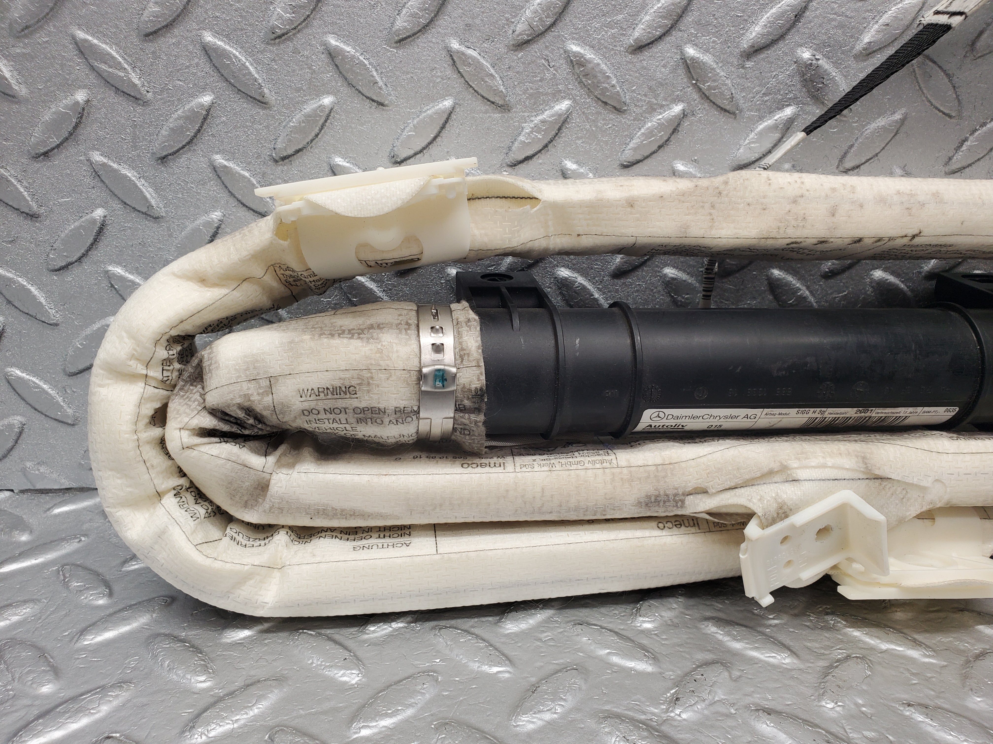 1623 Mercedes-Benz W220 S430 Roof Curtain Airbag Right Driver Side 2208600605