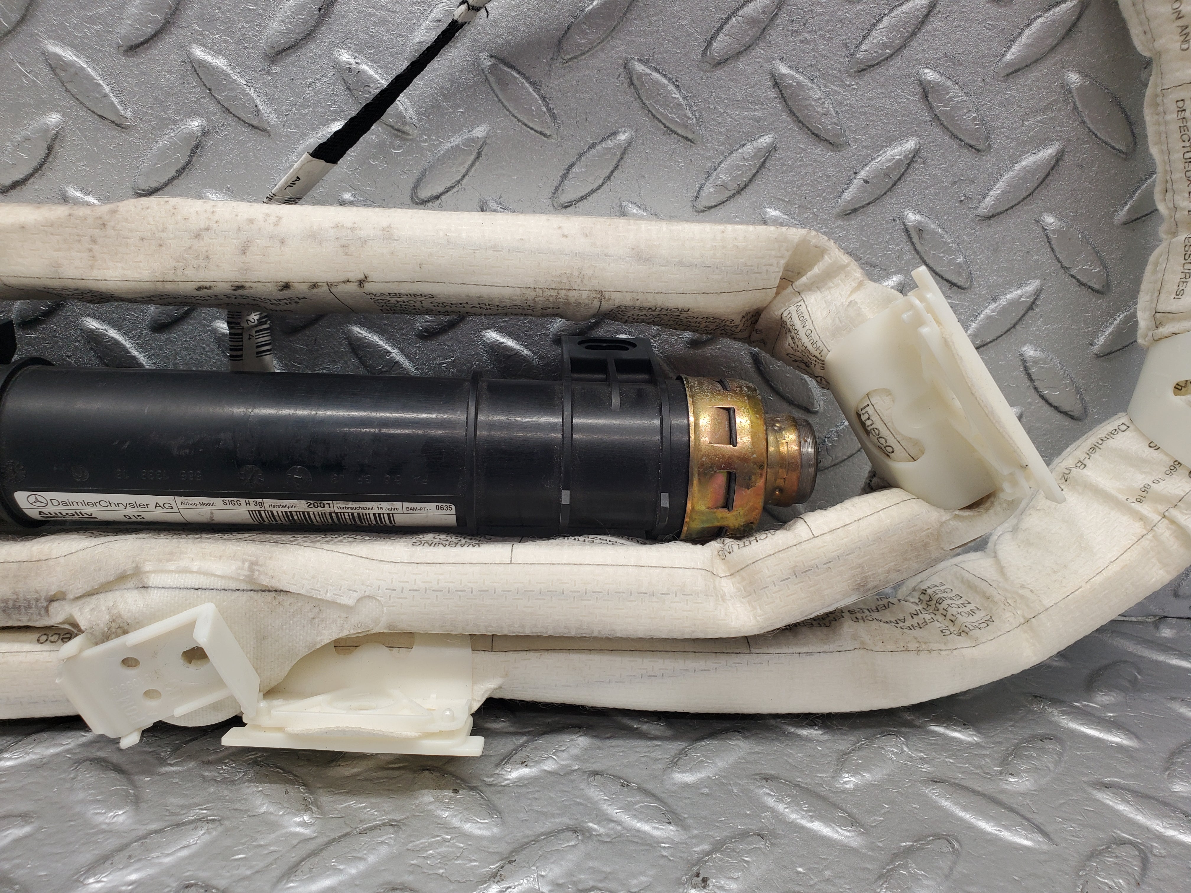 1623 Mercedes-Benz W220 S430 Roof Curtain Airbag Right Driver Side 2208600605