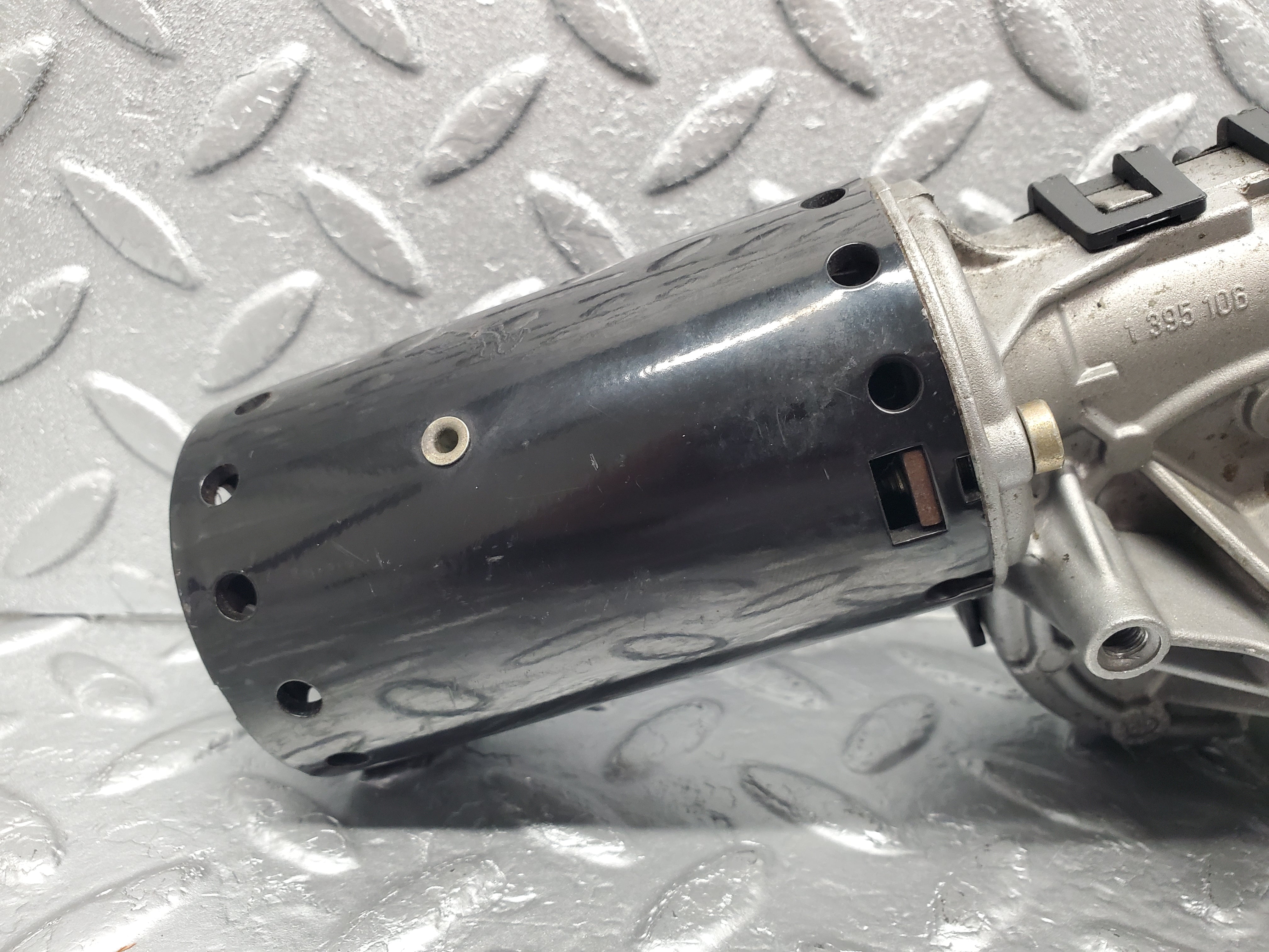 1624 Mercedes-Benz W220 S430 Front Wiper Motor Bosch 0390241435