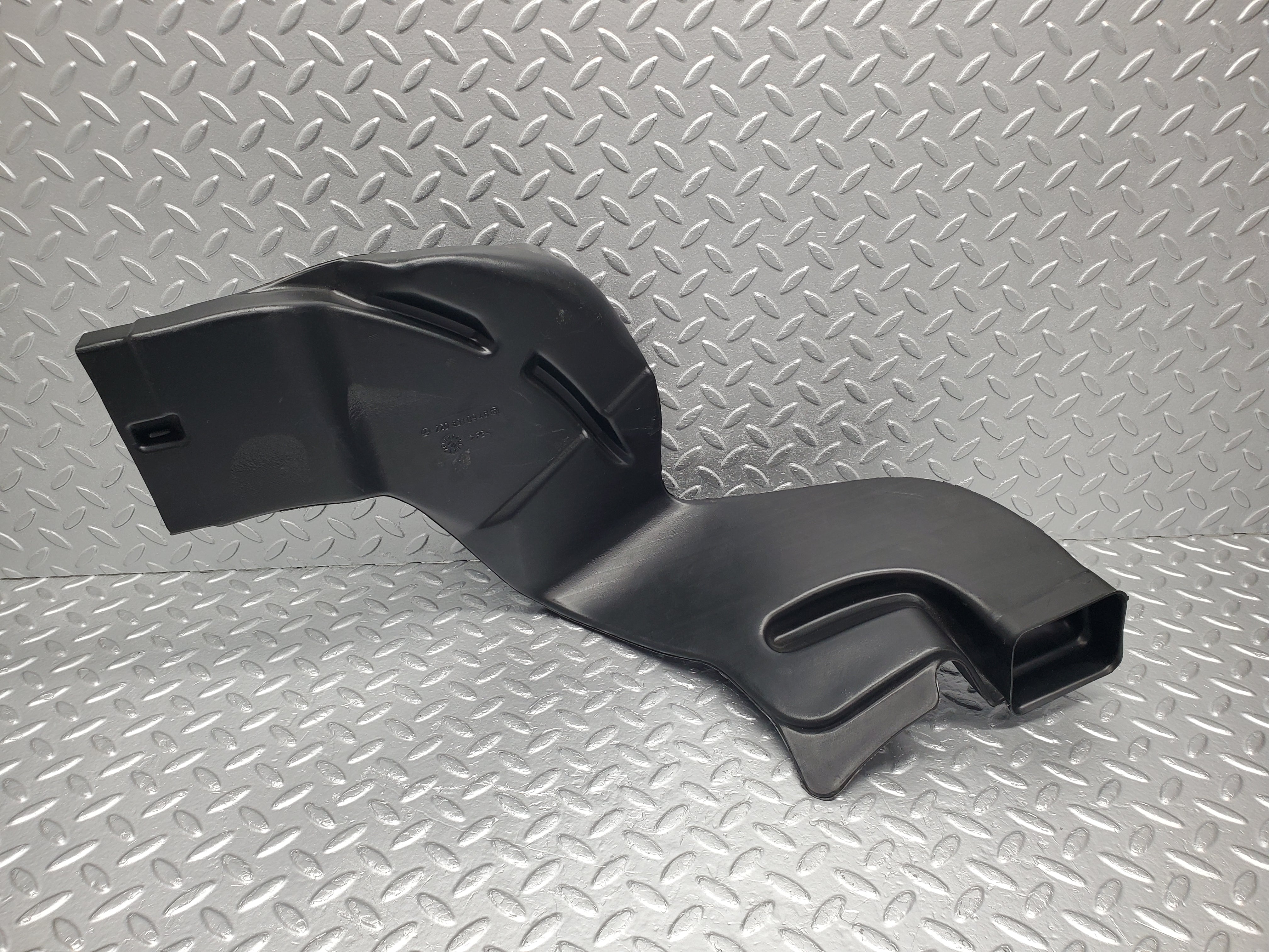 1639 Mercedes-Benz W220 S430 Air Duct Front Left 2208310946