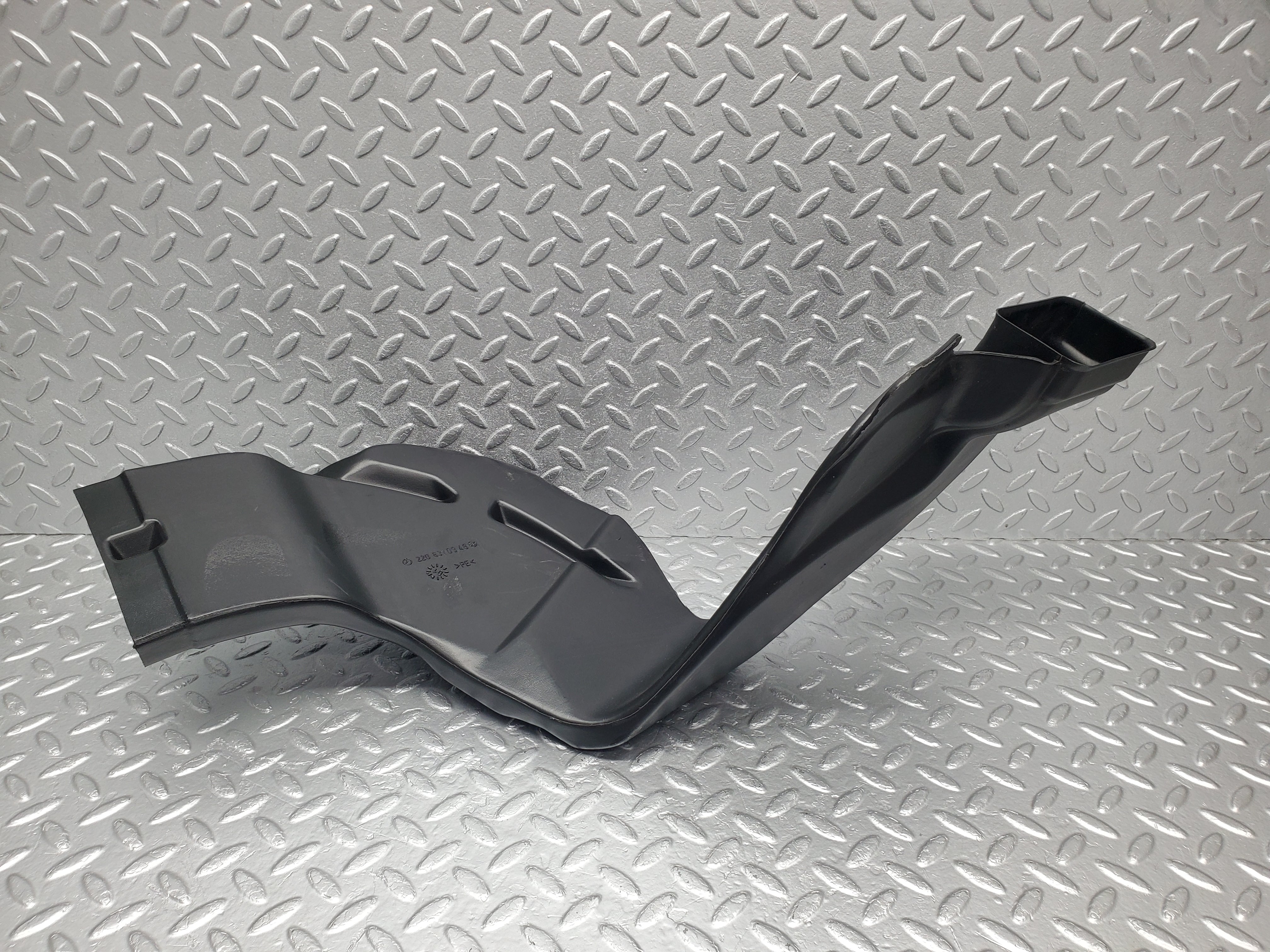 1639 Mercedes-Benz W220 S430 Air Duct Front Left 2208310946