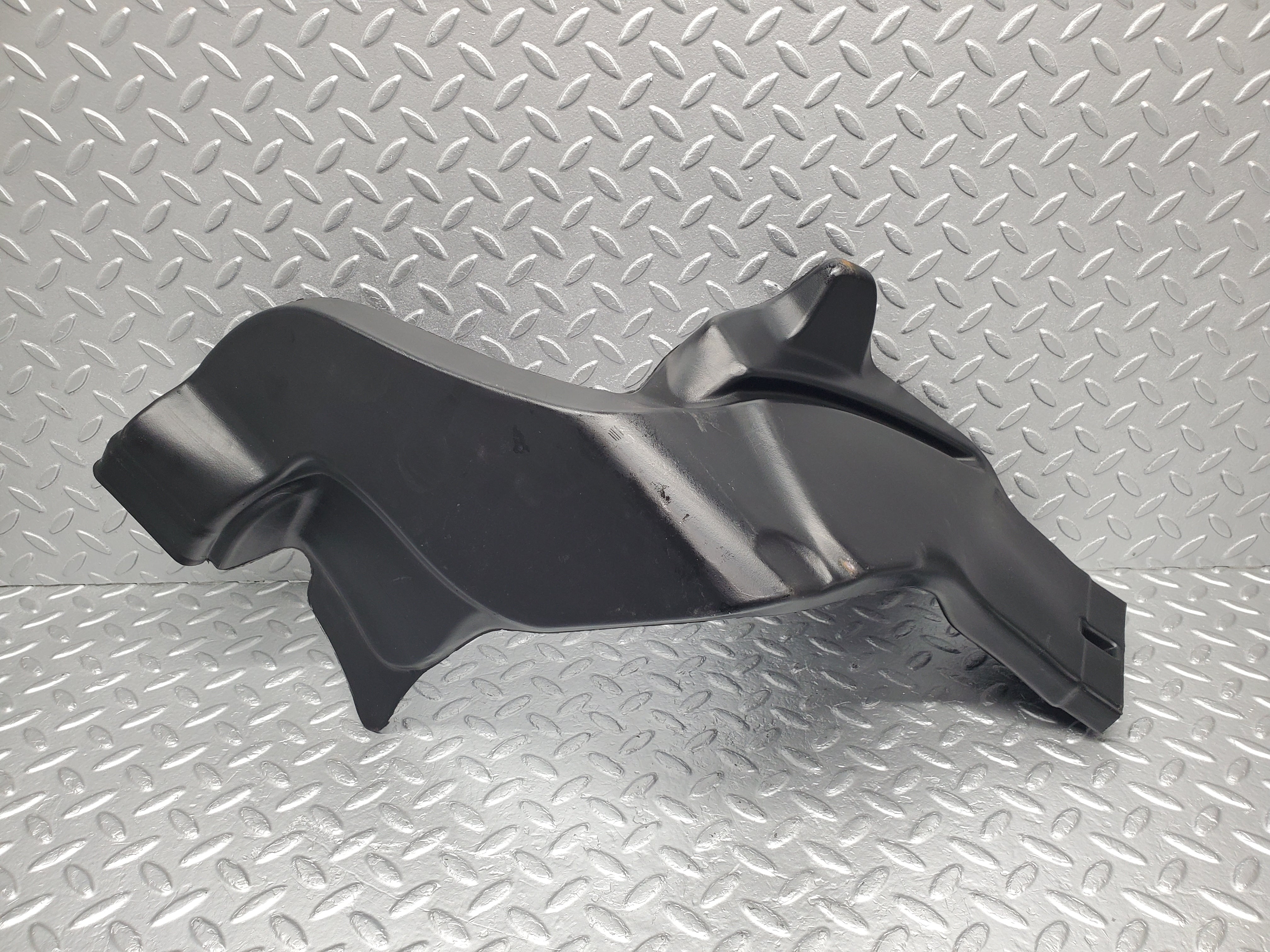 1639 Mercedes-Benz W220 S430 Air Duct Front Left 2208310946