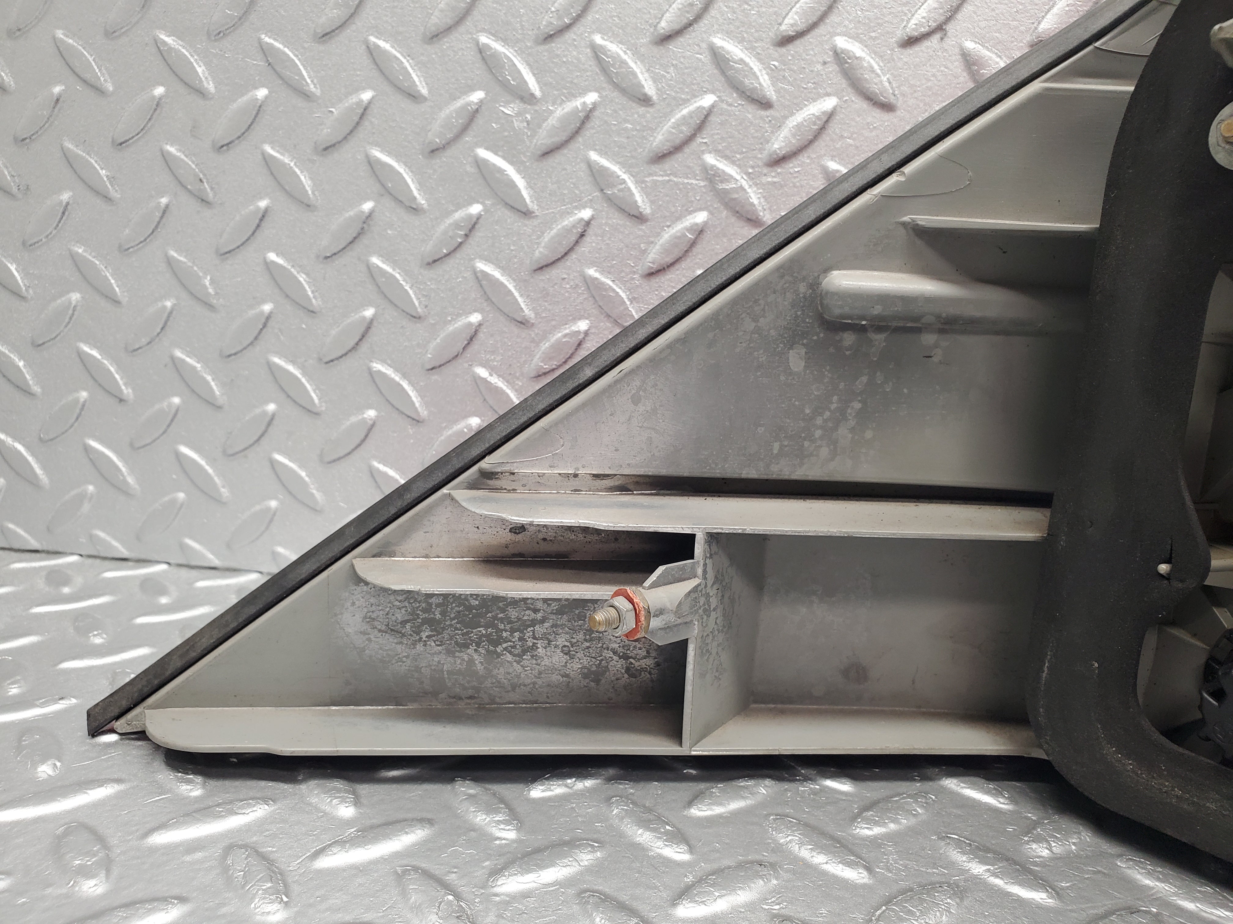 1640 Mercedes-Benz W220 S430 Tail Light Rear Right