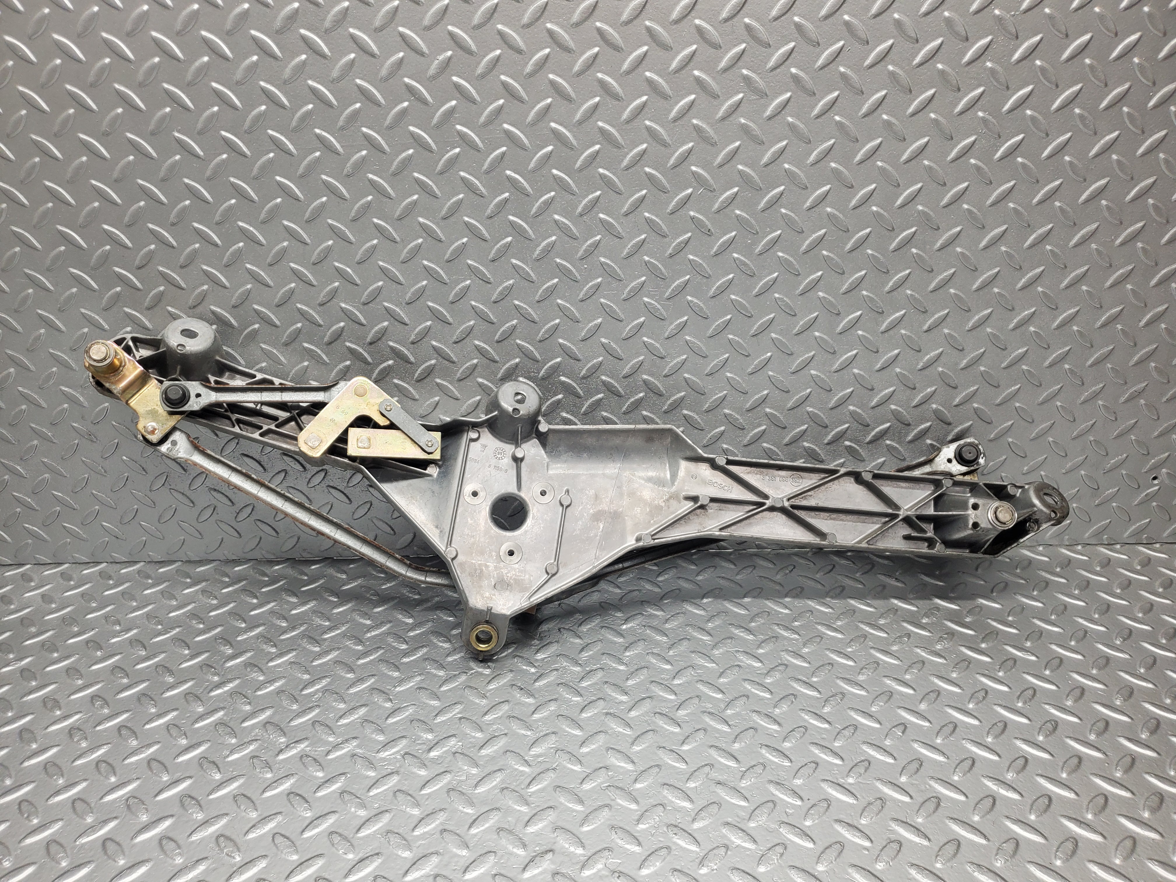 1645 Mercedes-Benz W220 S430 Wiper Linkage 3391098392