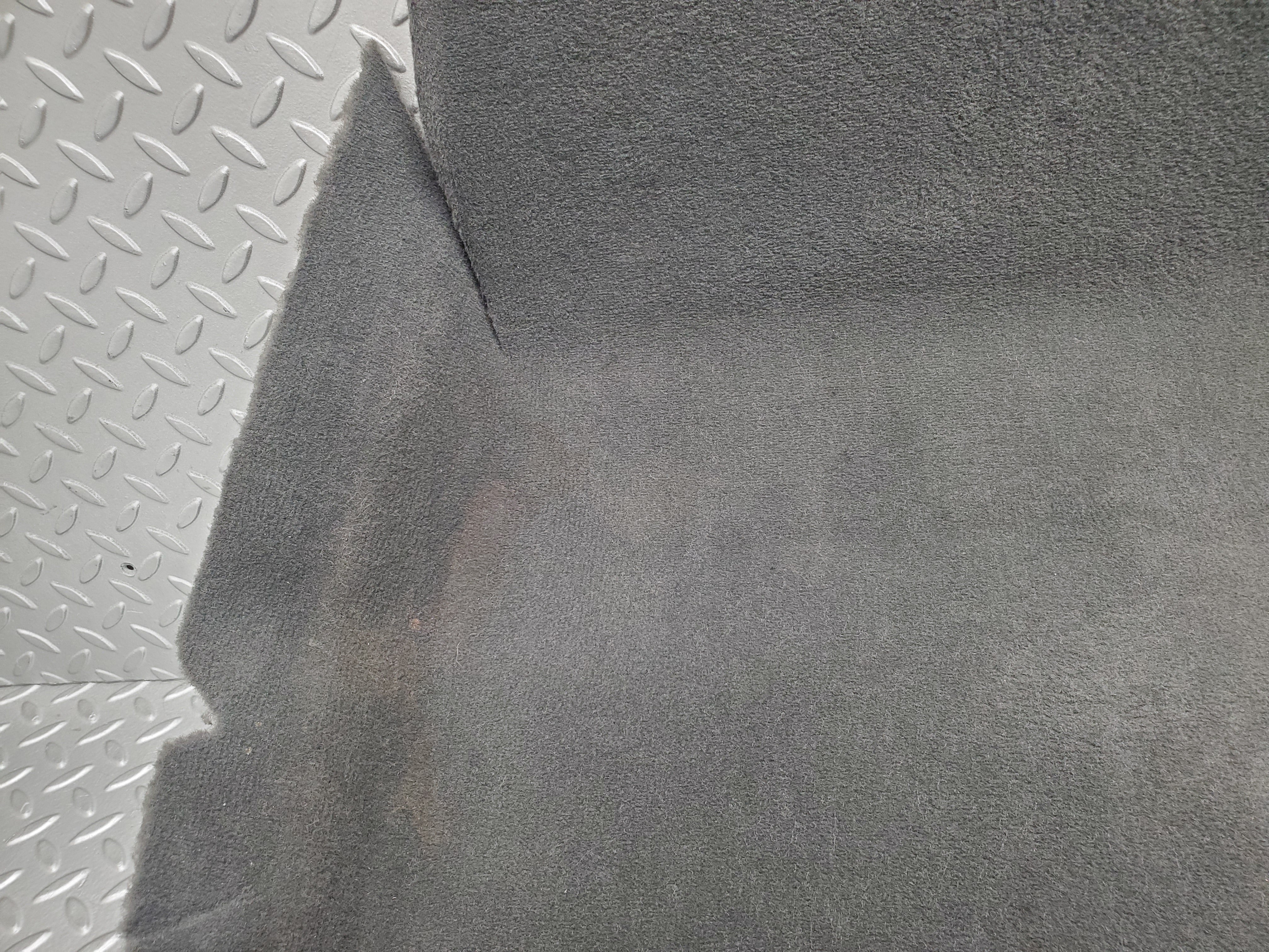 1650 Mercedes-Benz W220 S430 Floor Mat Front Left Side 220680340