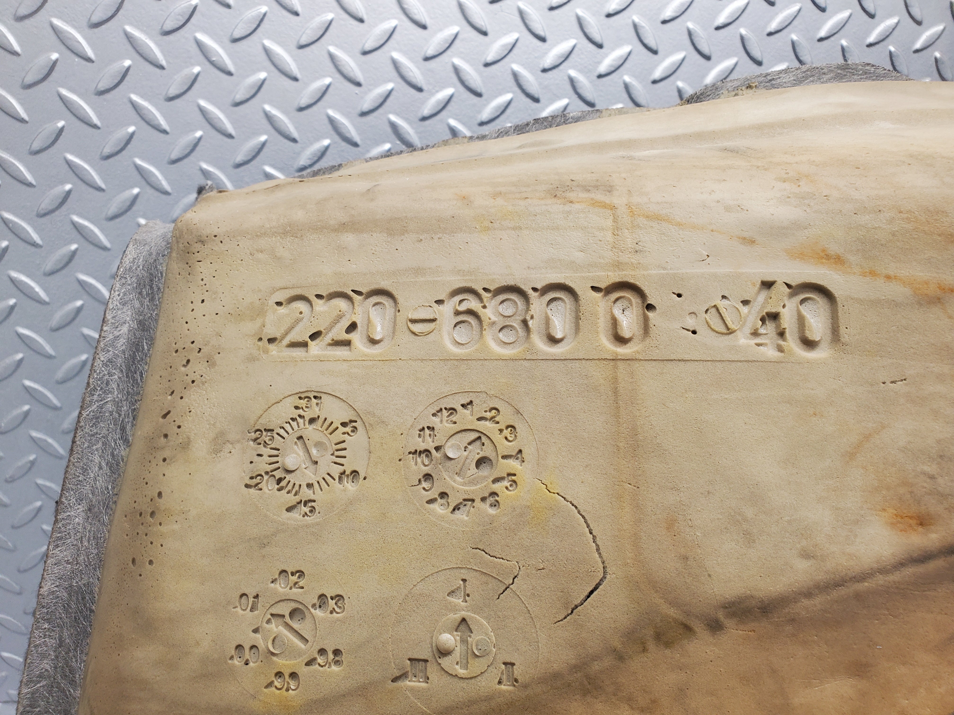 1651 Mercedes-Benz W220 S430 Floor Mat Front Right Side 220680440