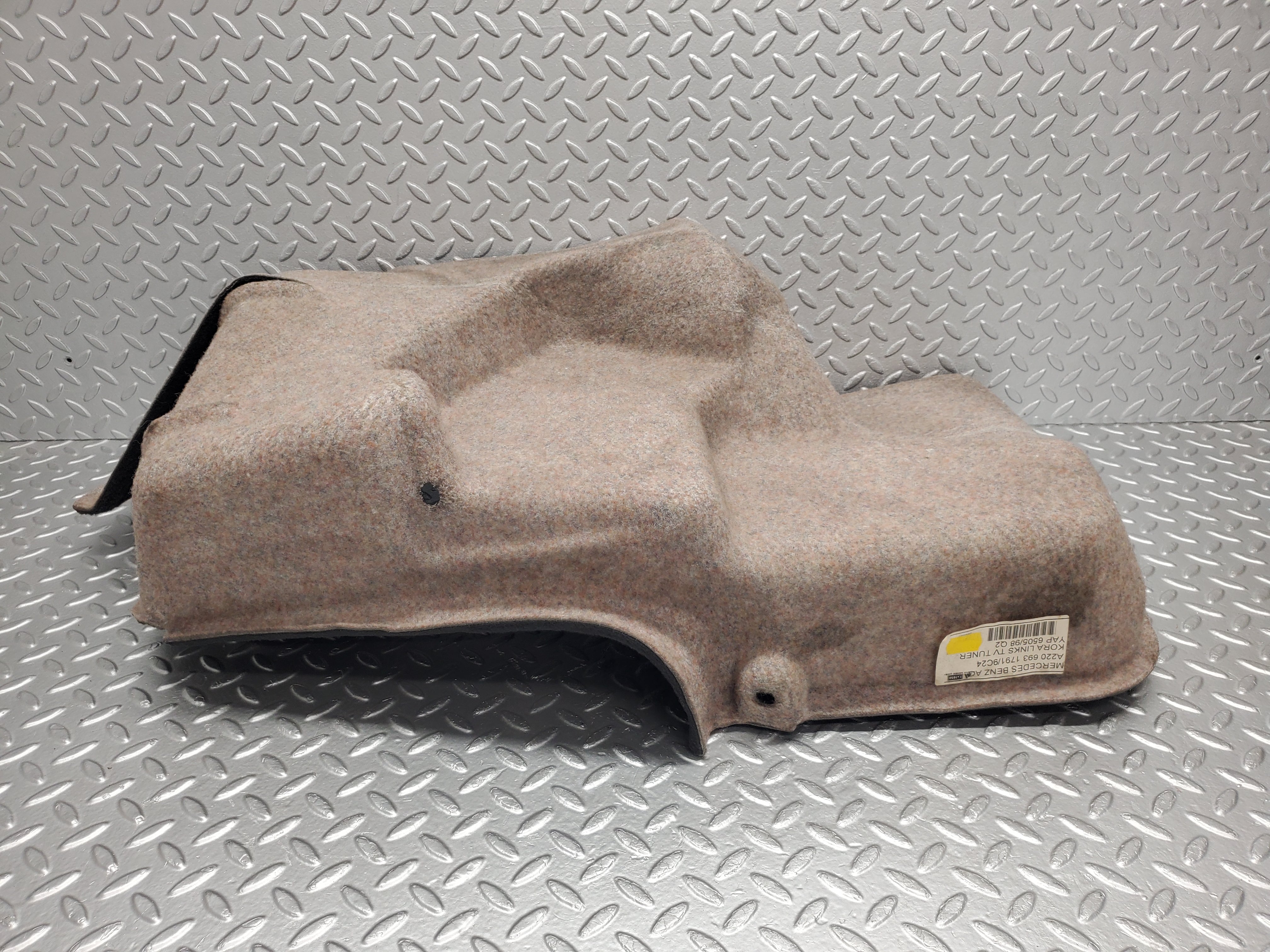 1653 Mercedes-Benz W220 S430 Trunk Liner Carpet Rear Left Side 220693179