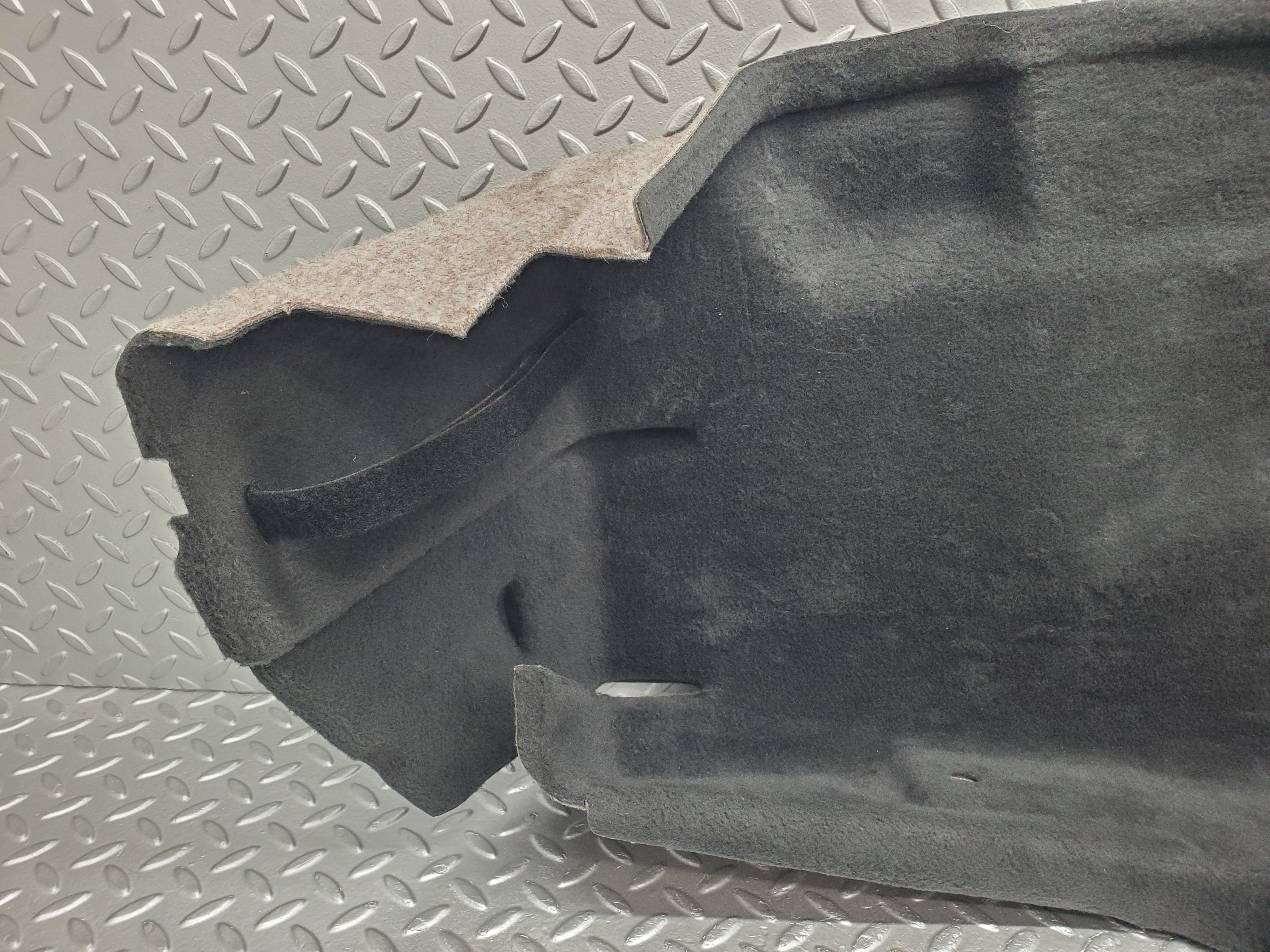 1654 Mercedes-Benz W220 S430 Trunk Liner Carpet Rear Right Side 2206931491