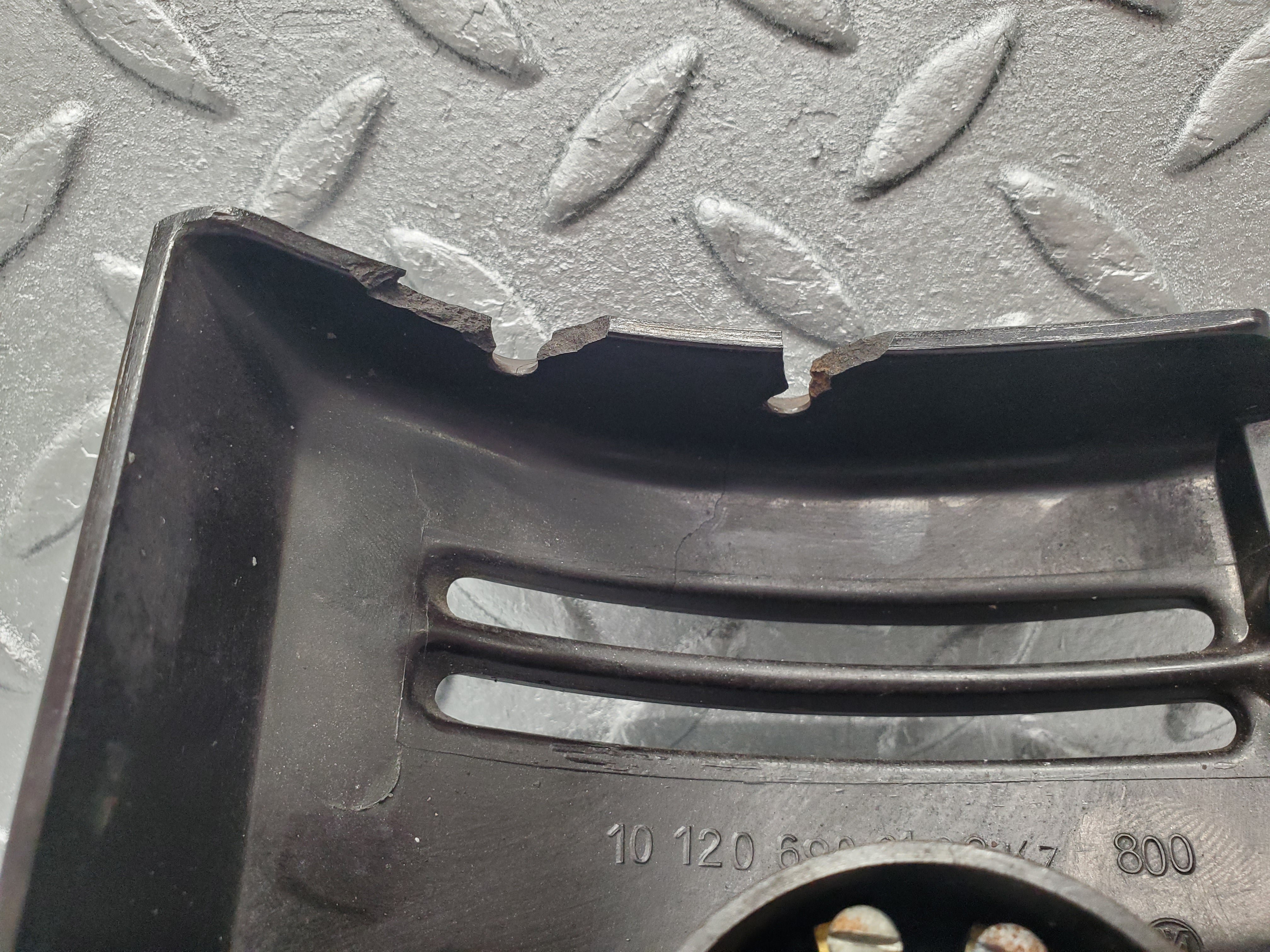 1667 Mercedes-Benz W105 219 PONTON Dashboard Panel With Switch LHD 101206802183