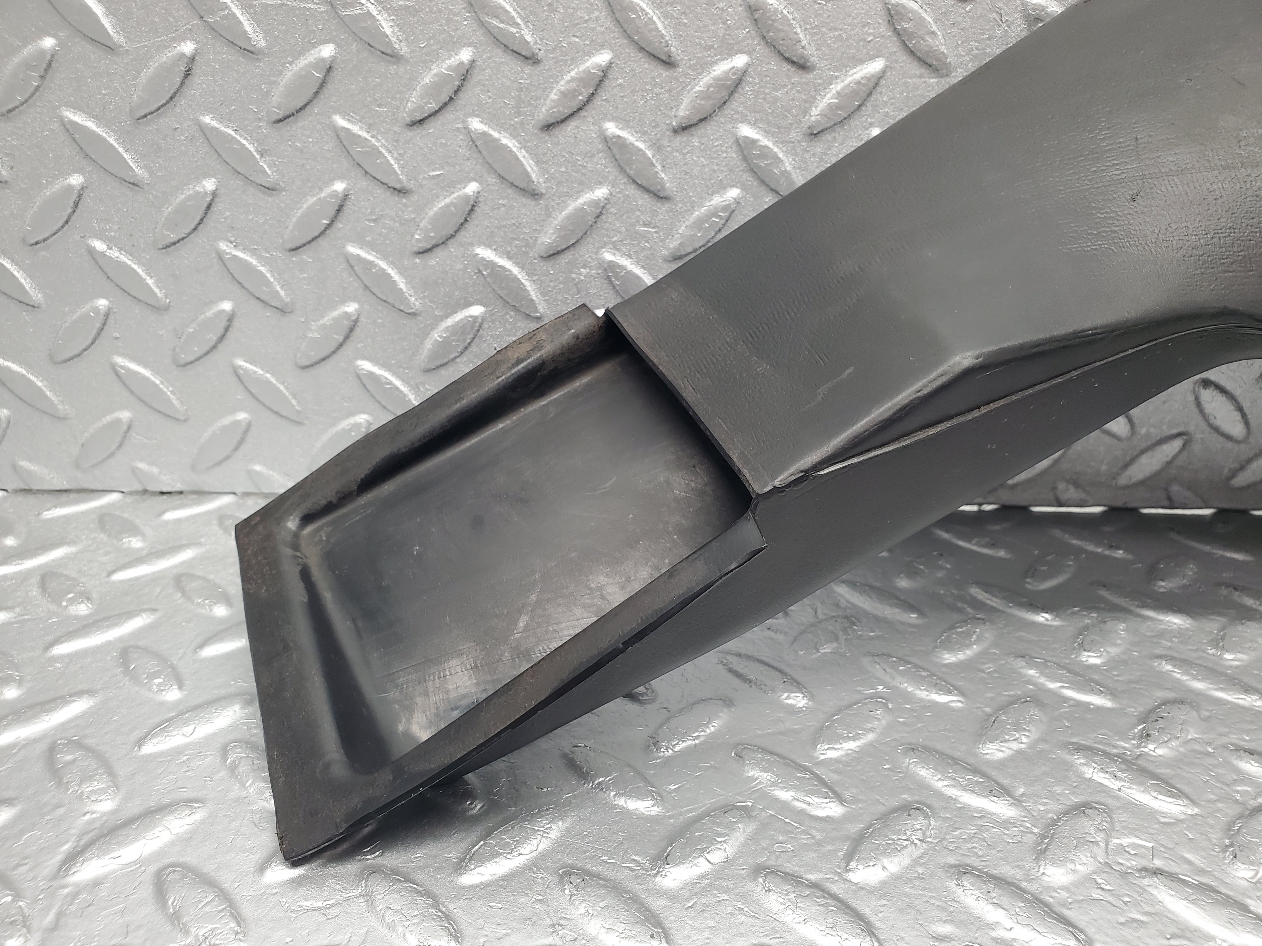 1679 Mercedes-Benz W108 280SE Heater Air Duct Vent Left Side 1088310346