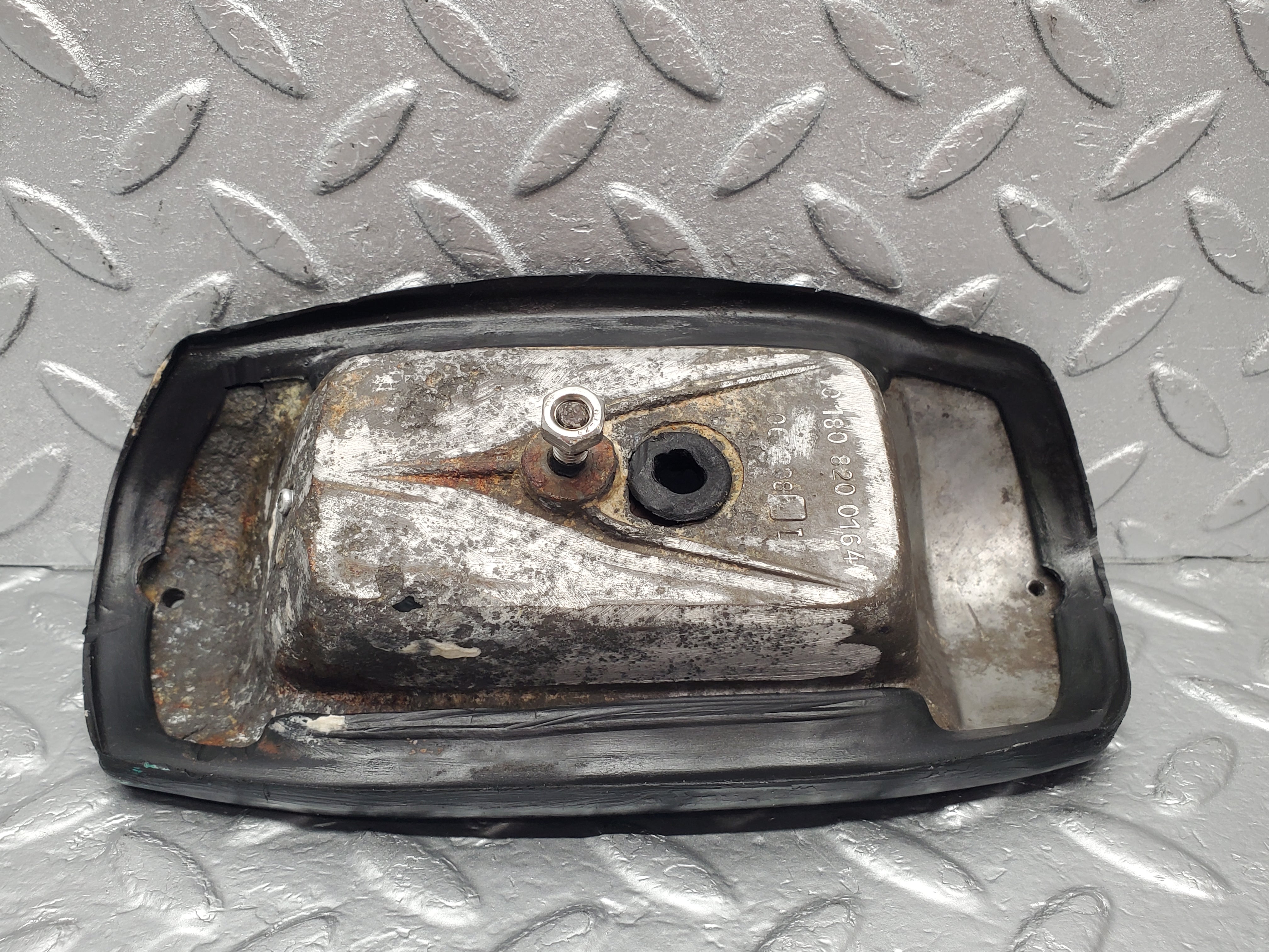 1683 Mercedes-Benz W105 219 PONTON Rear Tail Light Housing 01808200164