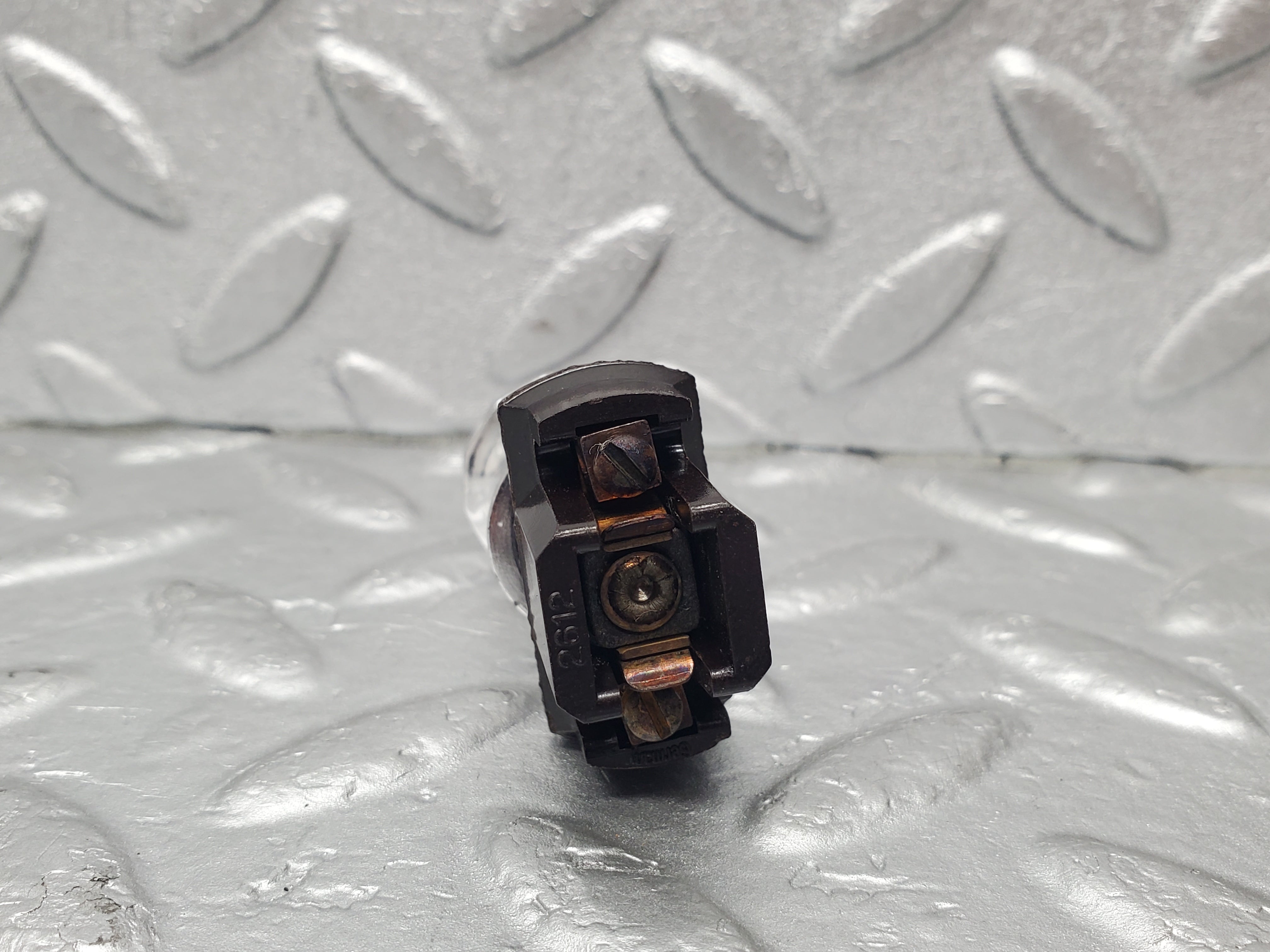 1686 Mercedes-Benz W105 219 PONTON Bakelite Switch