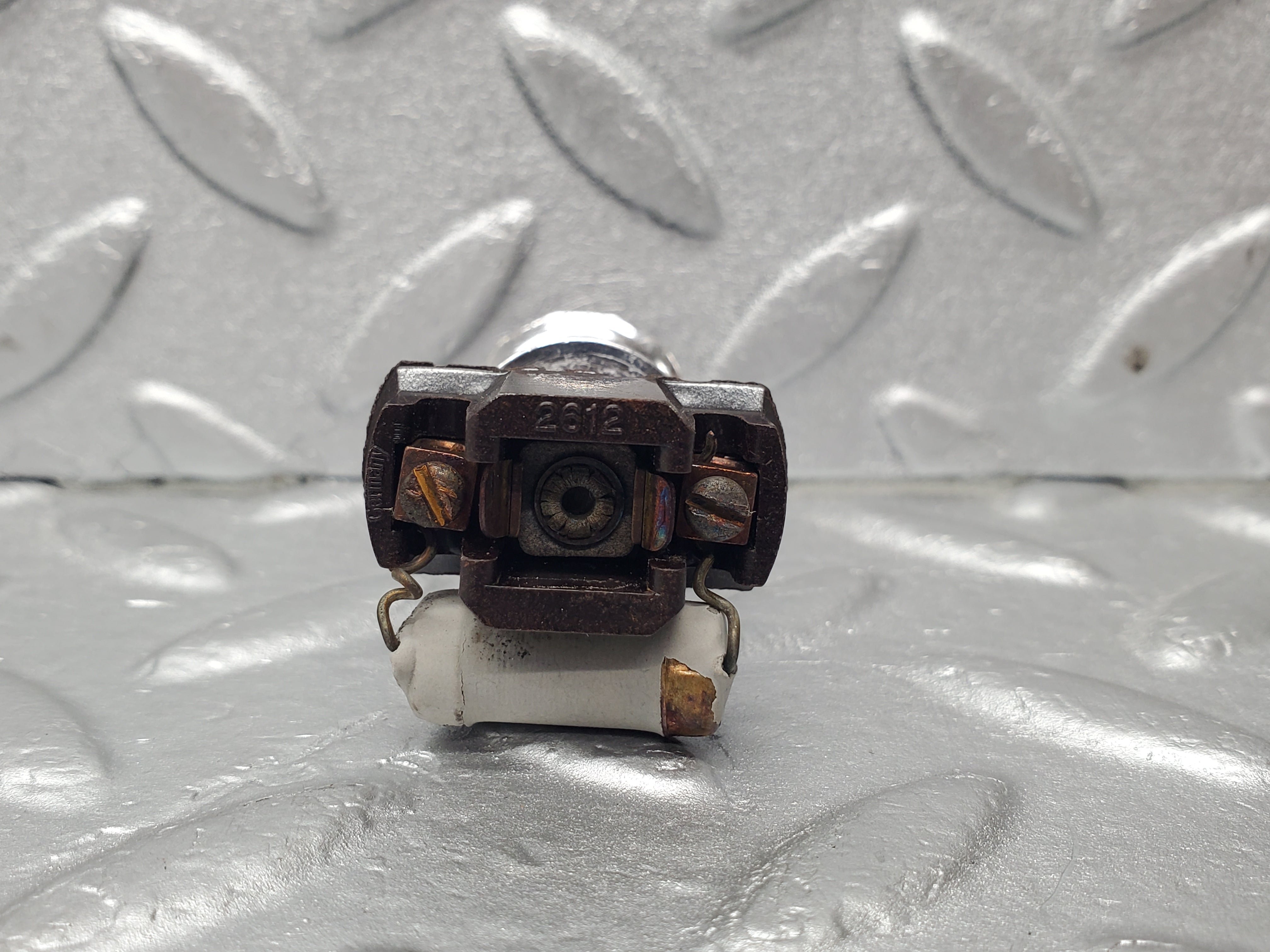 1687 Mercedes-Benz W105 219 PONTON Bakelite Switch