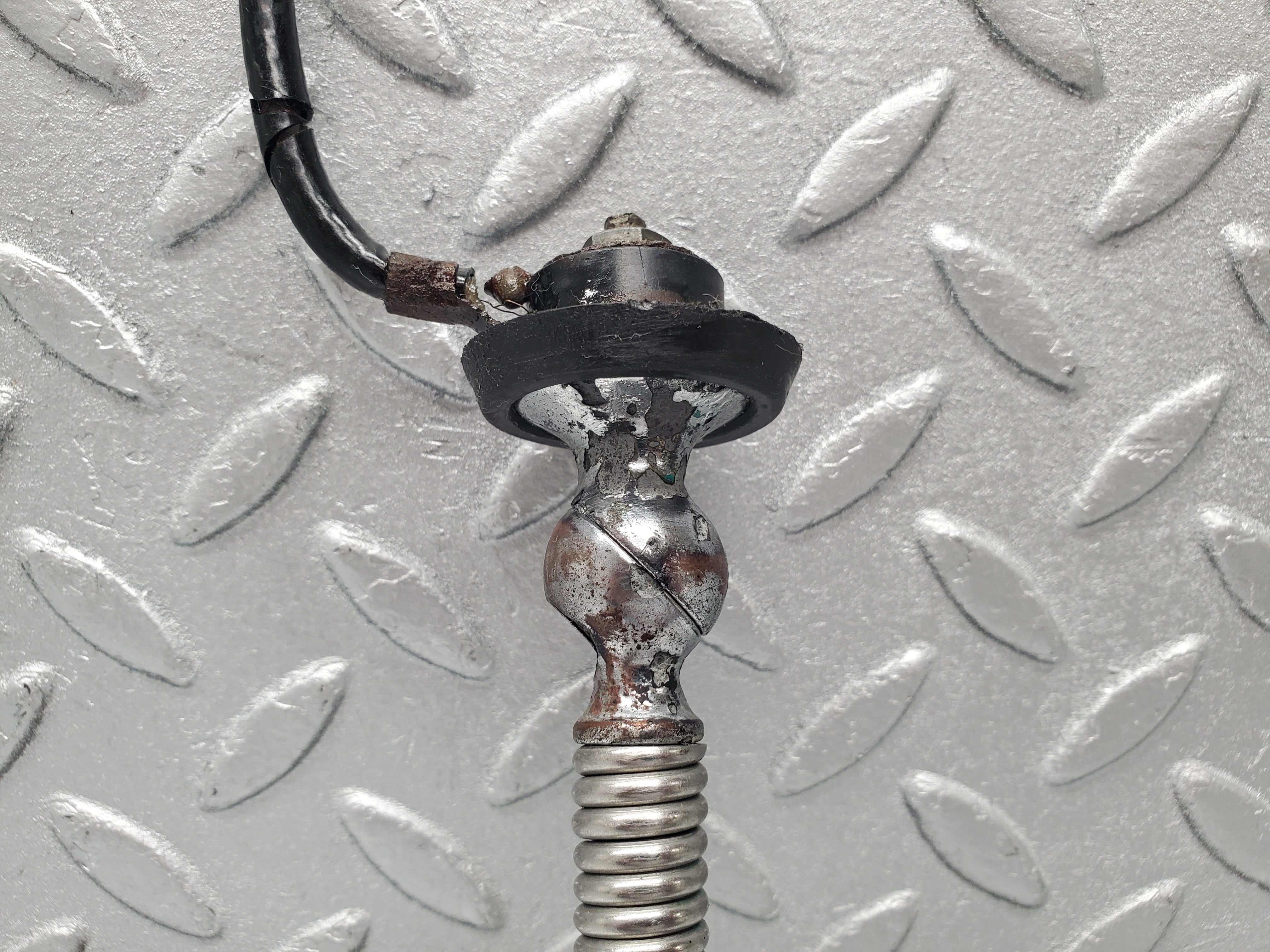 1690 Mercedes-Benz W105 219 PONTON Radio Antenna Aerial