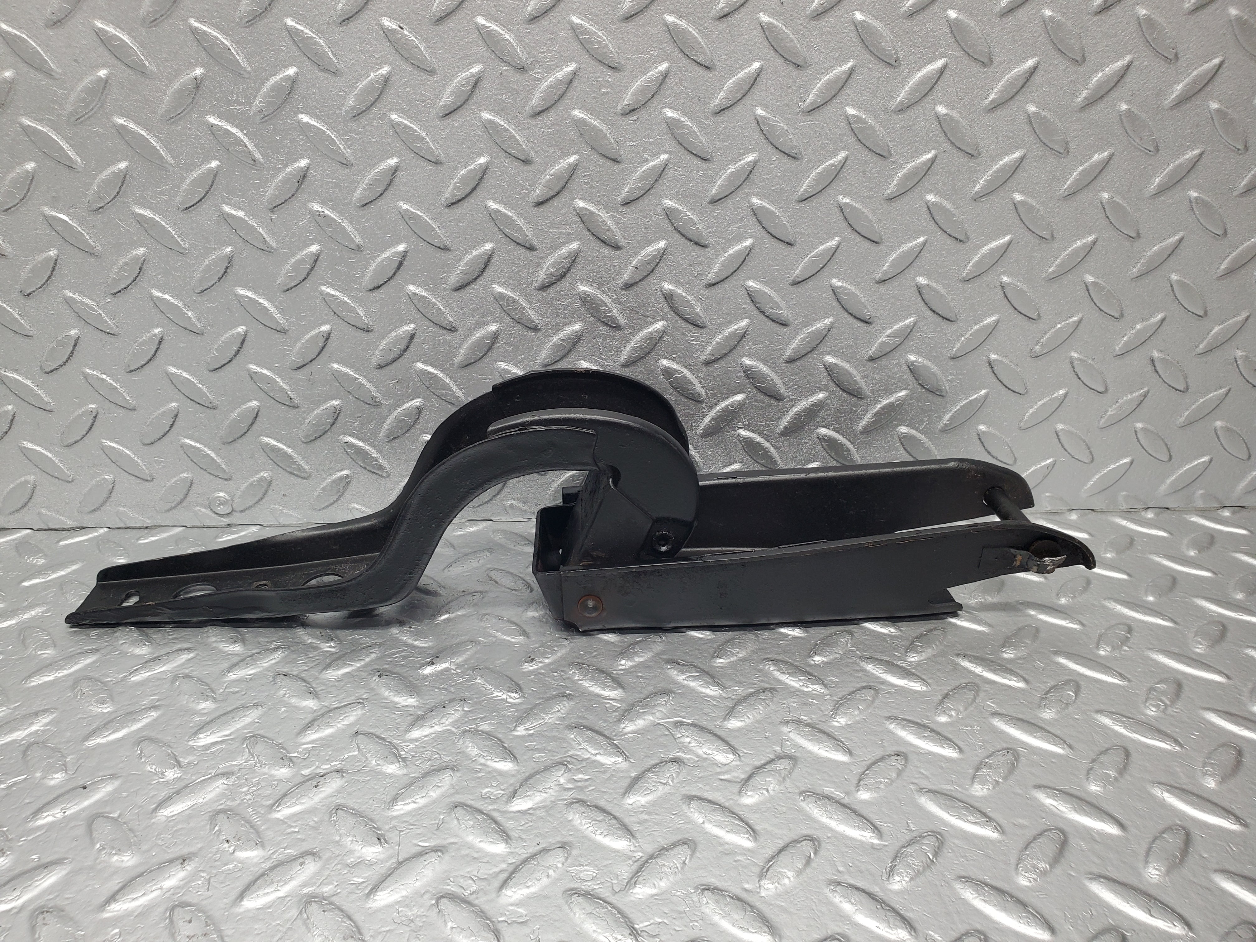 1701 Mercedes-Benz W105 219 PONTON Trunk Lid Hinge