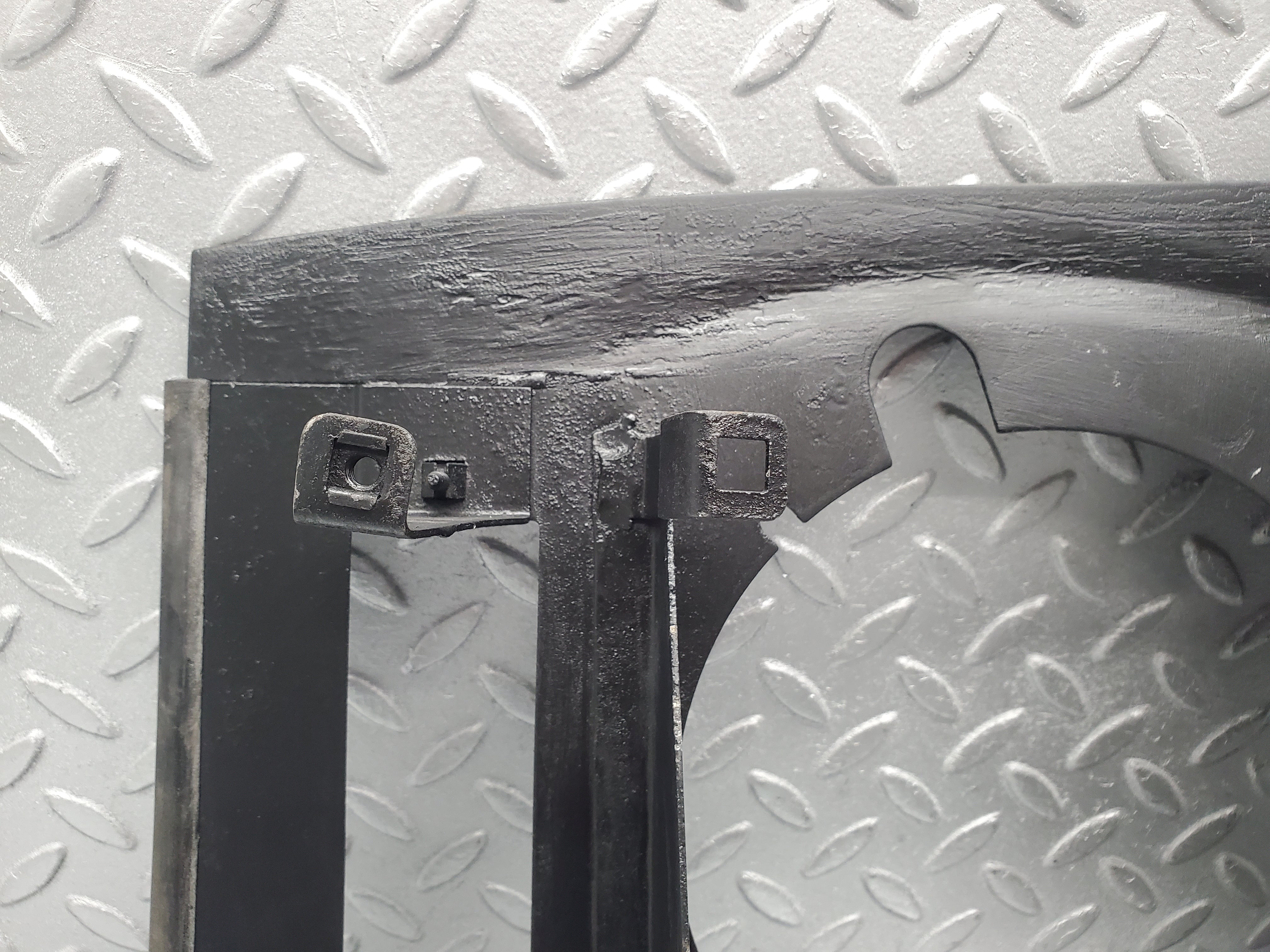 1704 Mercedes-Benz W105 219 PONTON Baffle Wall Bracket For Brake Unit