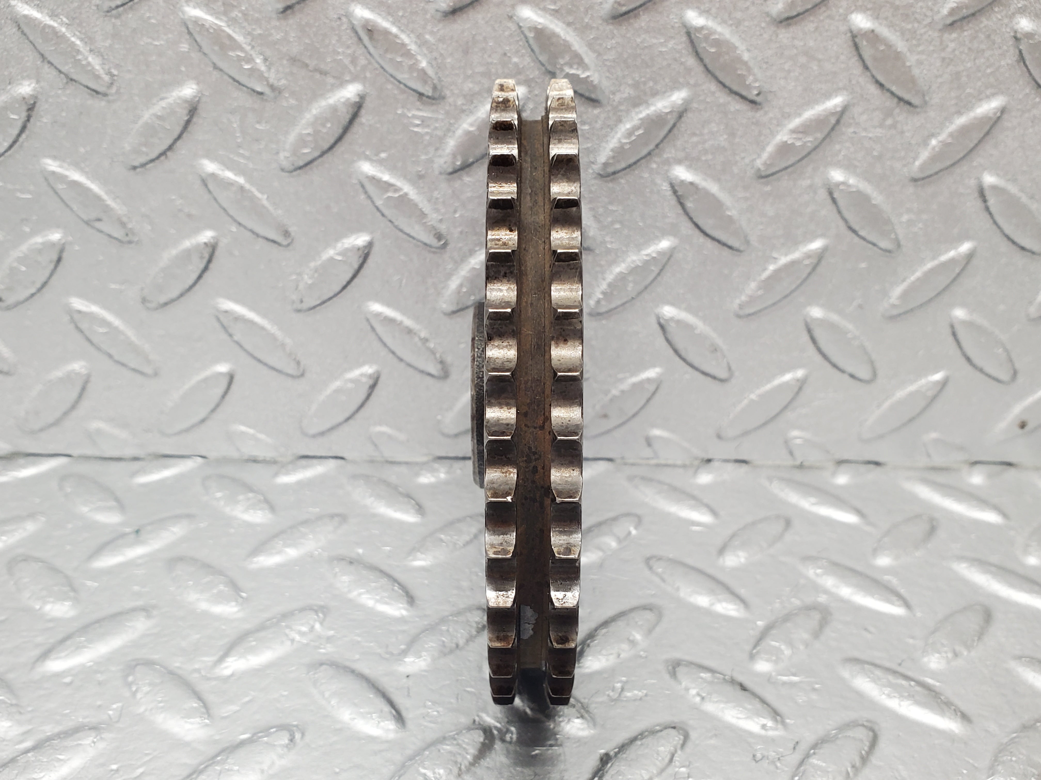 1715 Mercedes-Benz W105 219 PONTON Camshaft Timing Gear