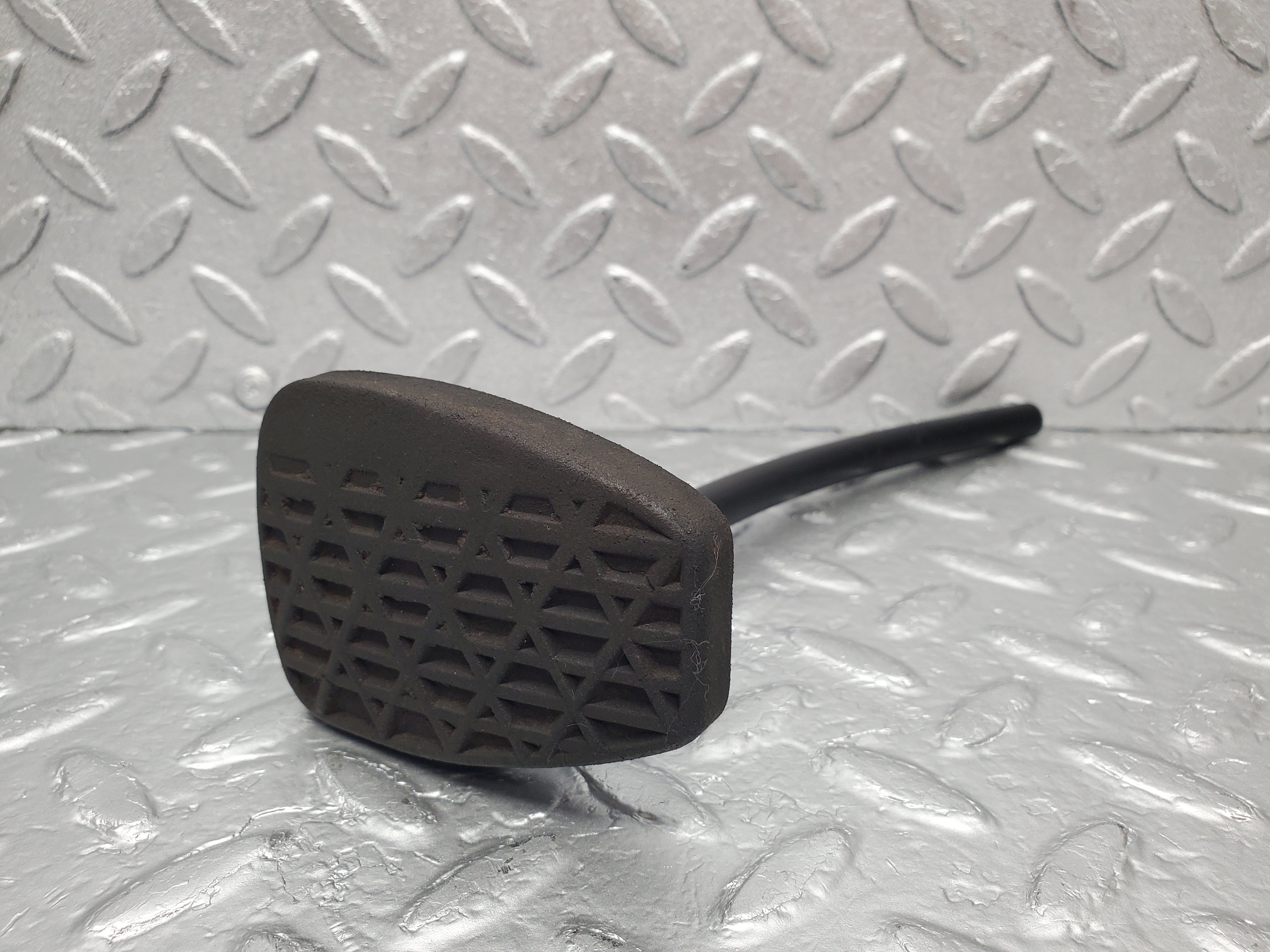 1719 Mercedes-Benz W105 219 PONTON Brake Pedal