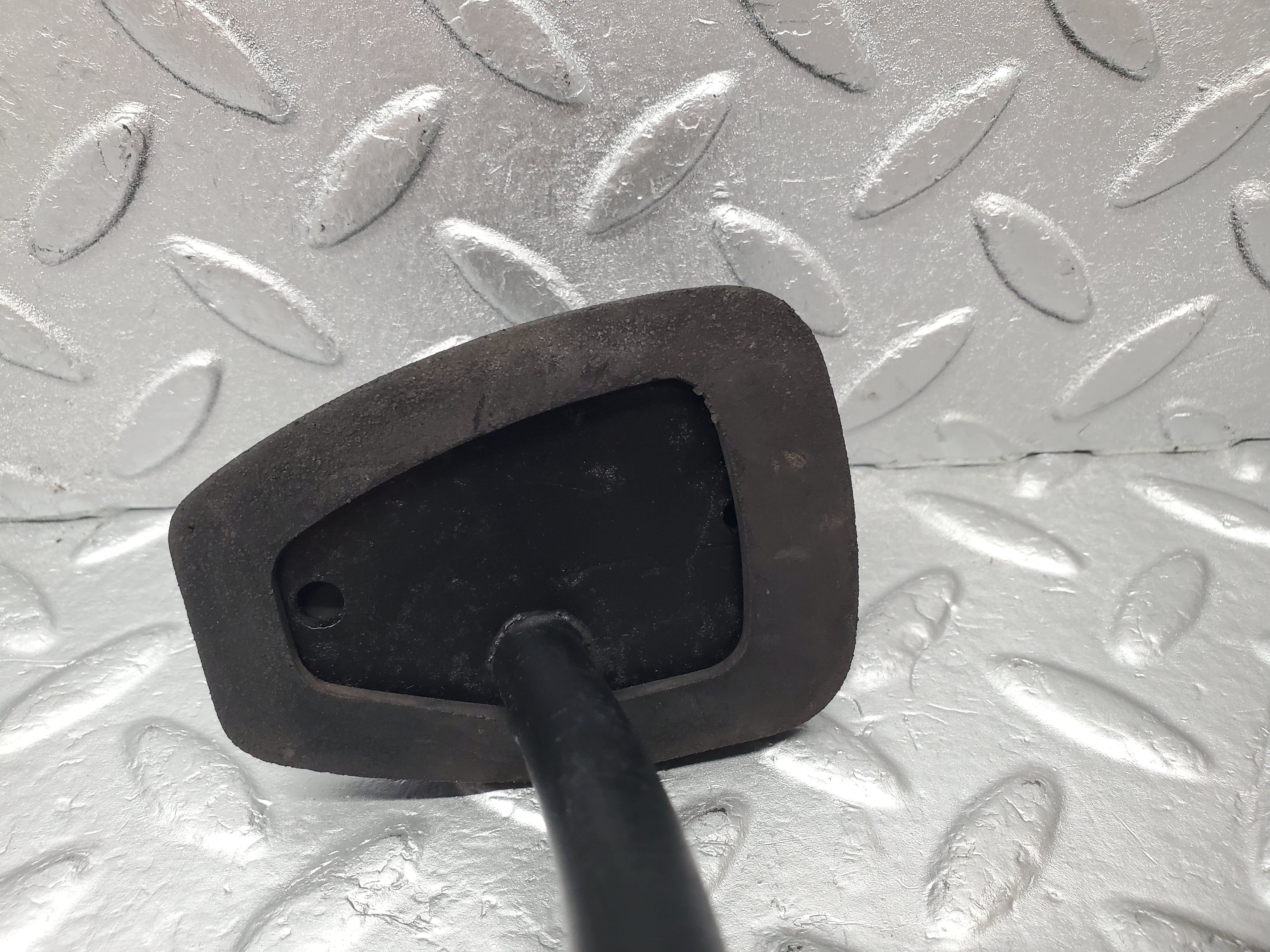 1719 Mercedes-Benz W105 219 PONTON Brake Pedal