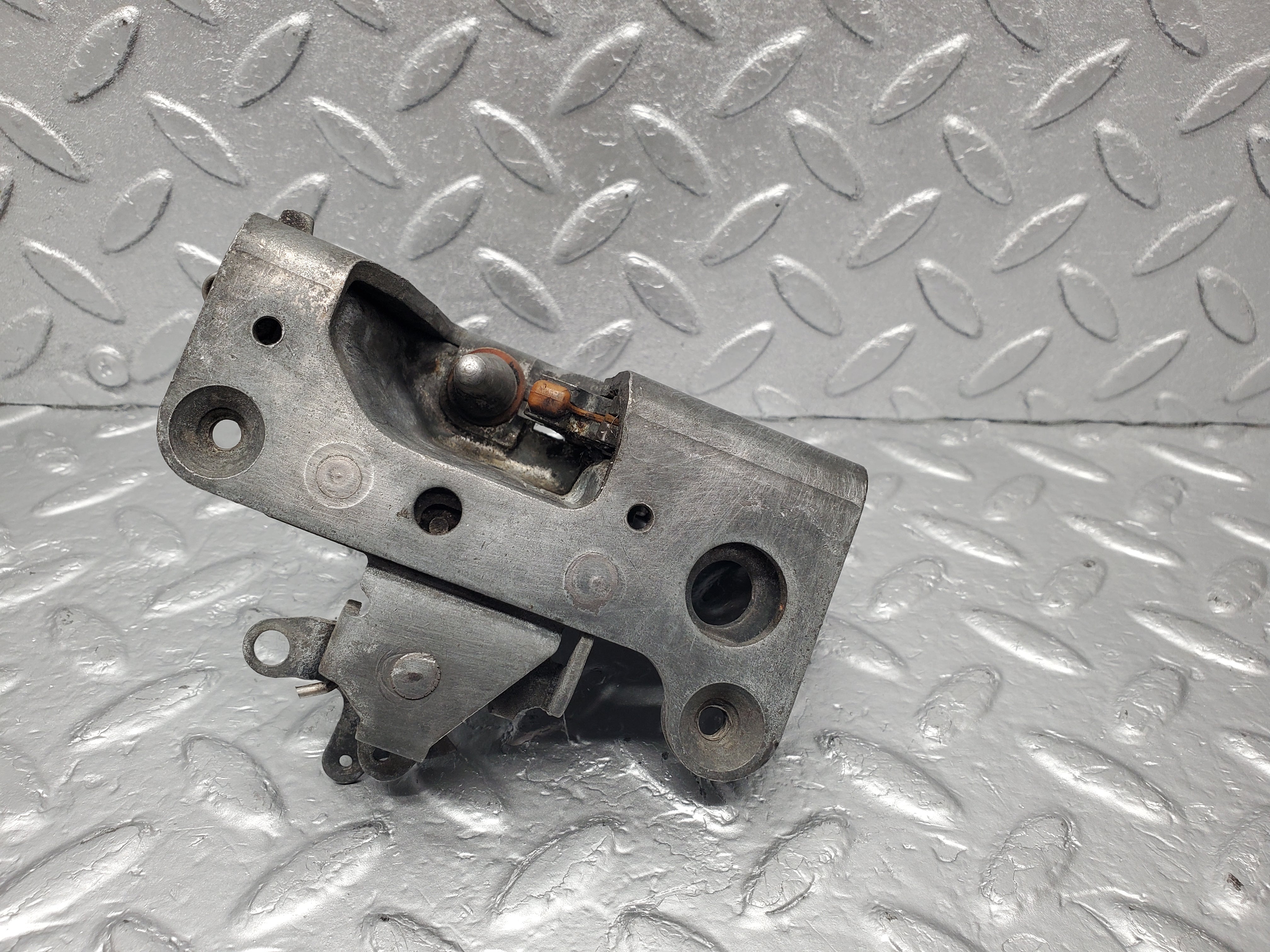 1880 Mercedes-Benz W116 350SE Door Lock Rear Right BOMORO