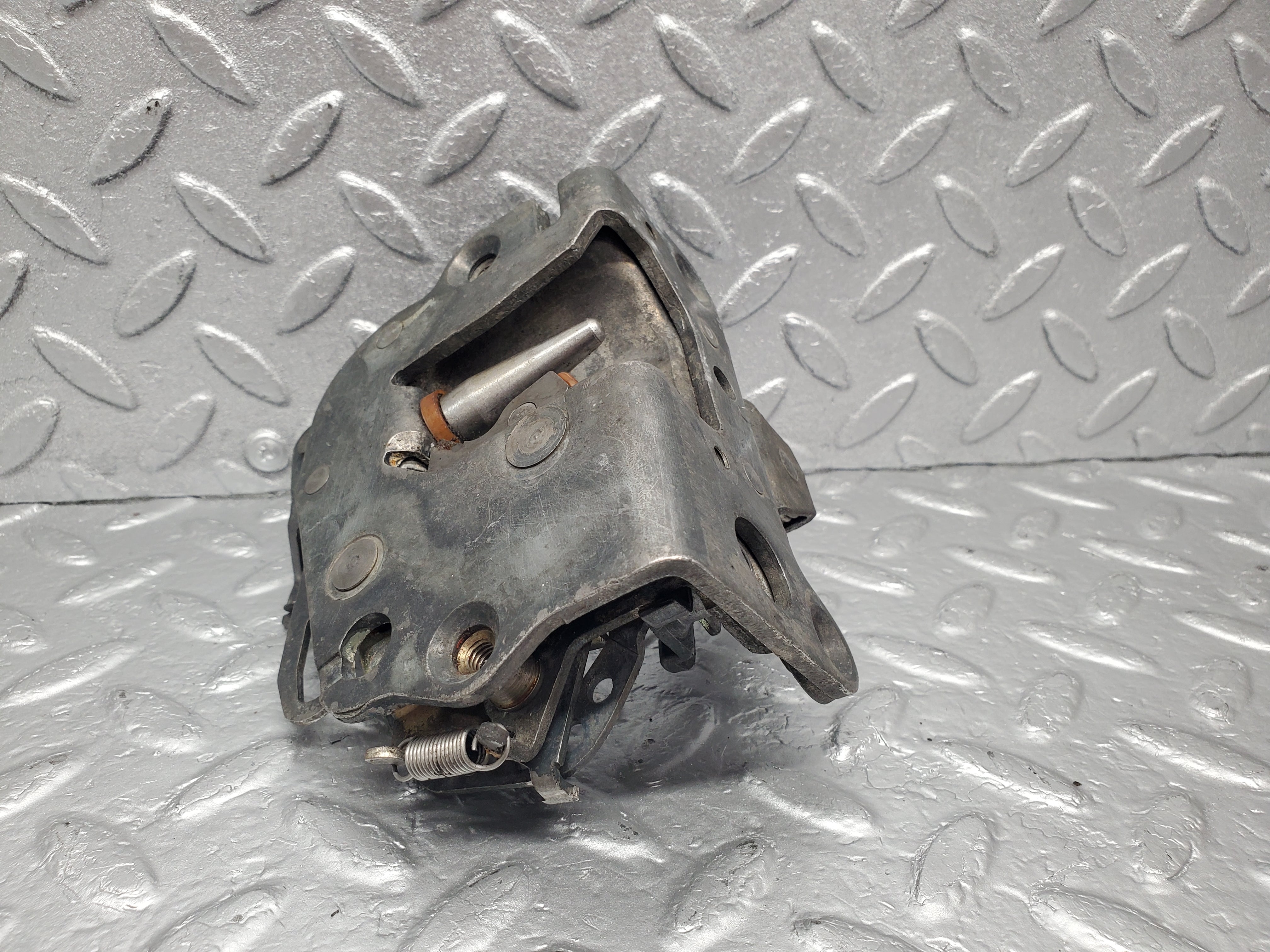 1882 Mercedes-Benz W116 350SE Door Lock Front Left