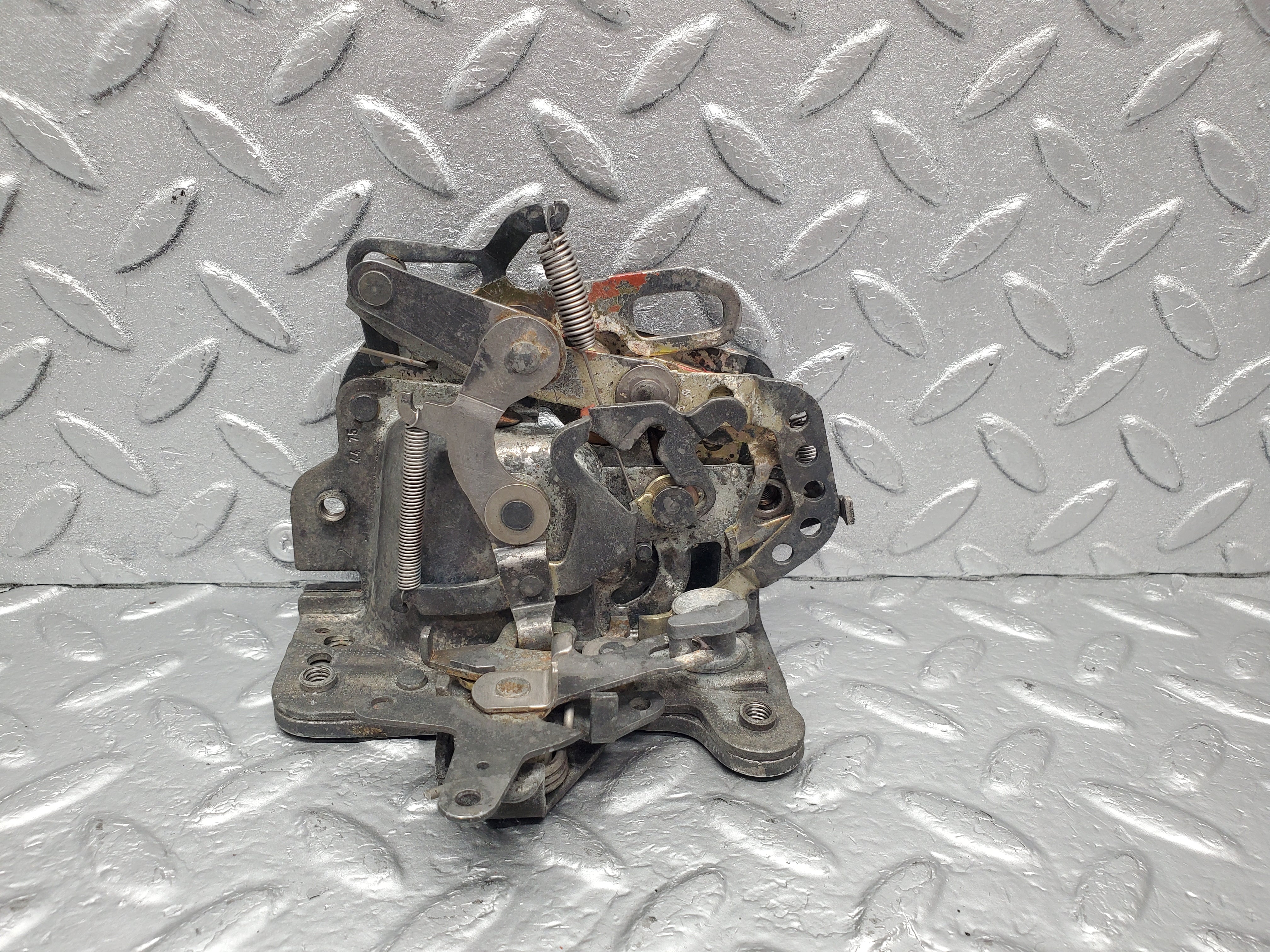 1882 Mercedes-Benz W116 350SE Door Lock Front Left