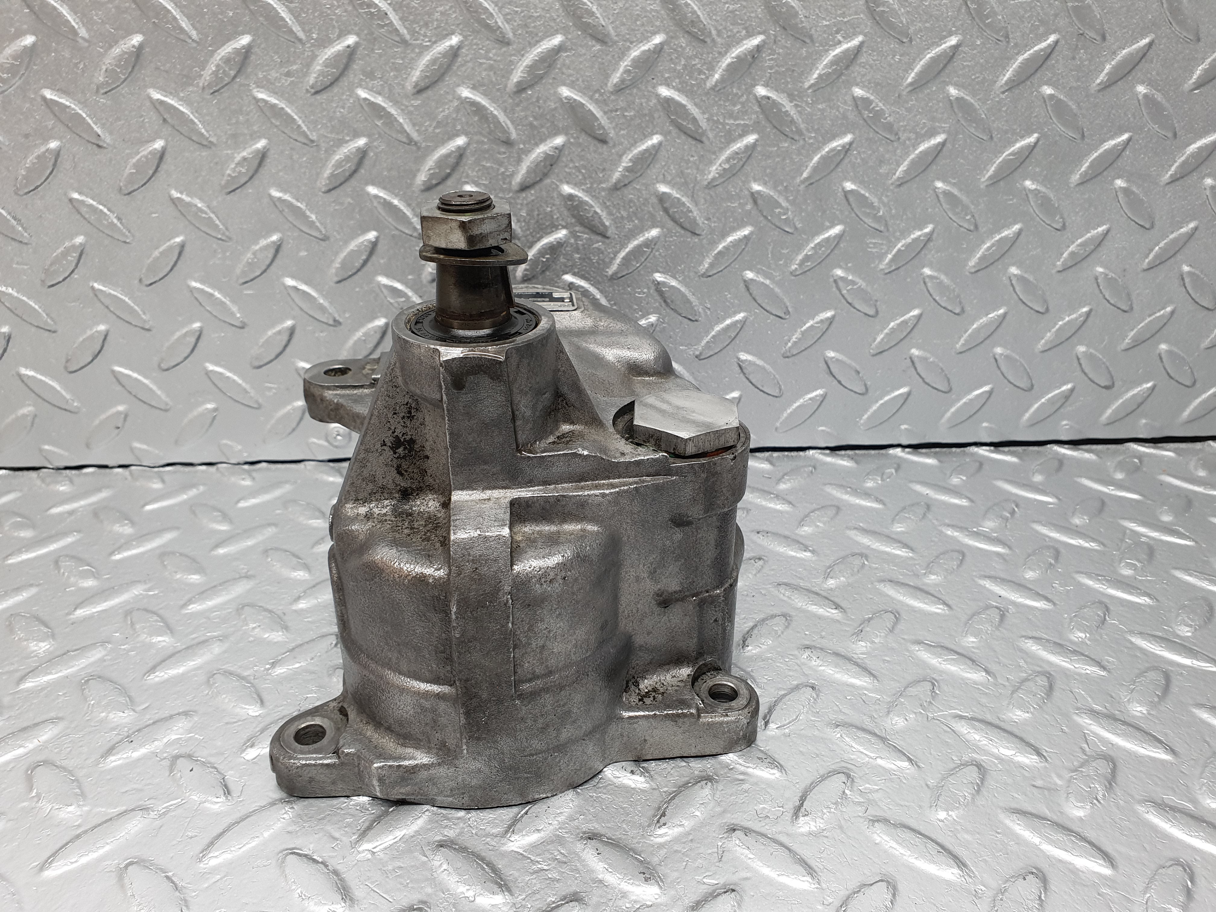 16732 Mercedes-Benz C107 380SLC Power Steering Pump