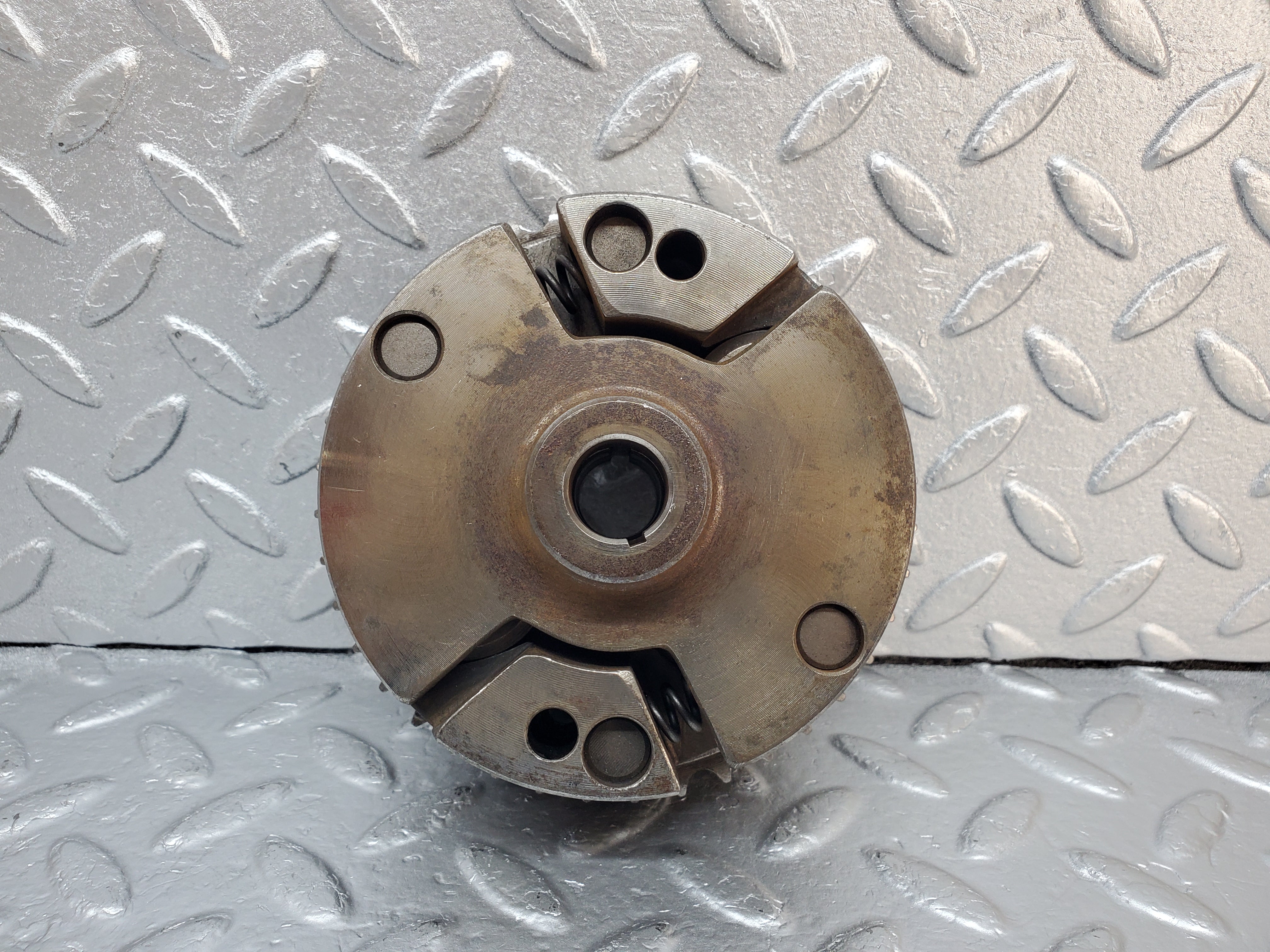 0888 Mercedes-Benz W123 240D Injection Pump Gear Sprocket