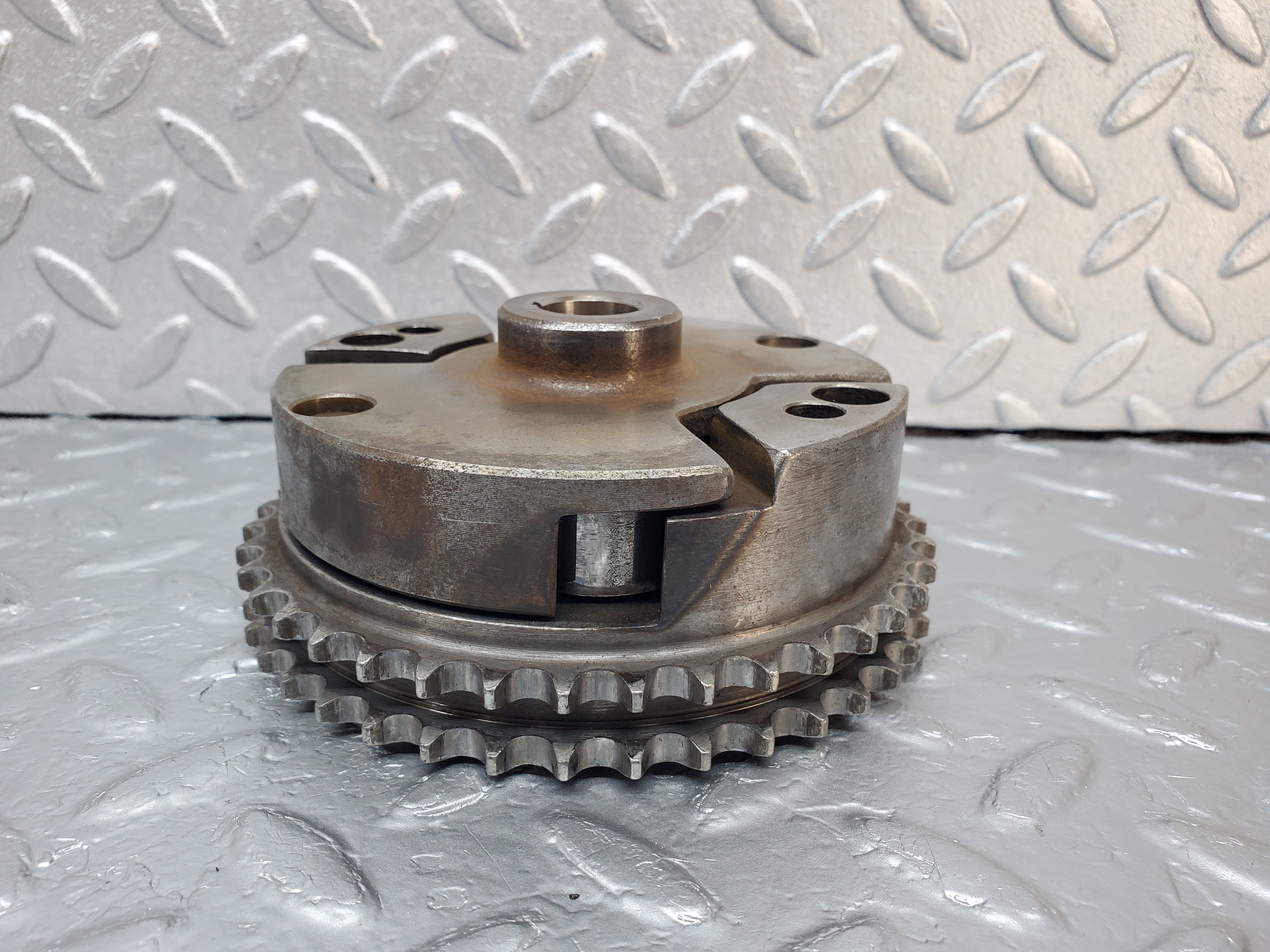0888 Mercedes-Benz W123 240D Injection Pump Gear Sprocket