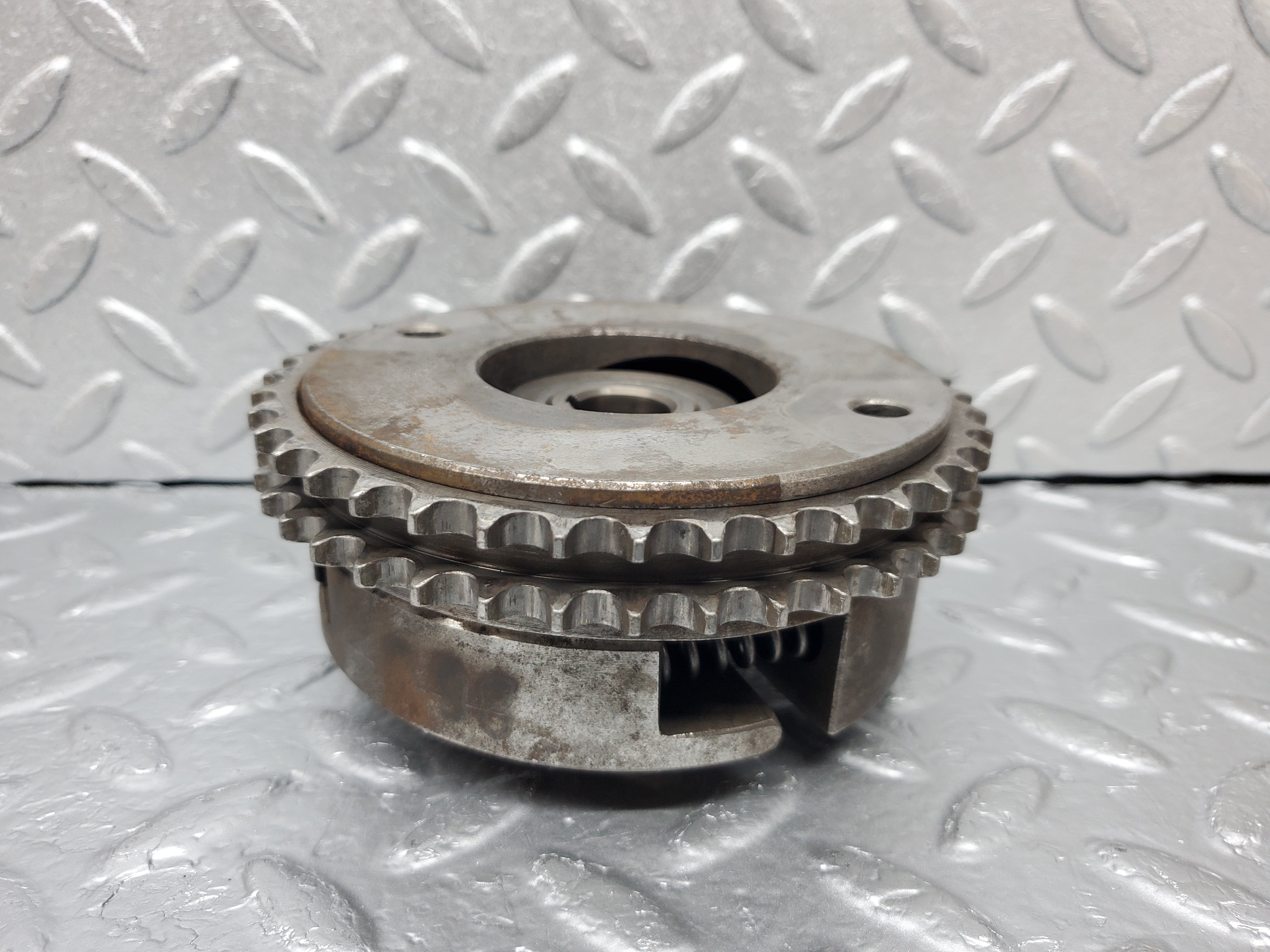 0888 Mercedes-Benz W123 240D Injection Pump Gear Sprocket