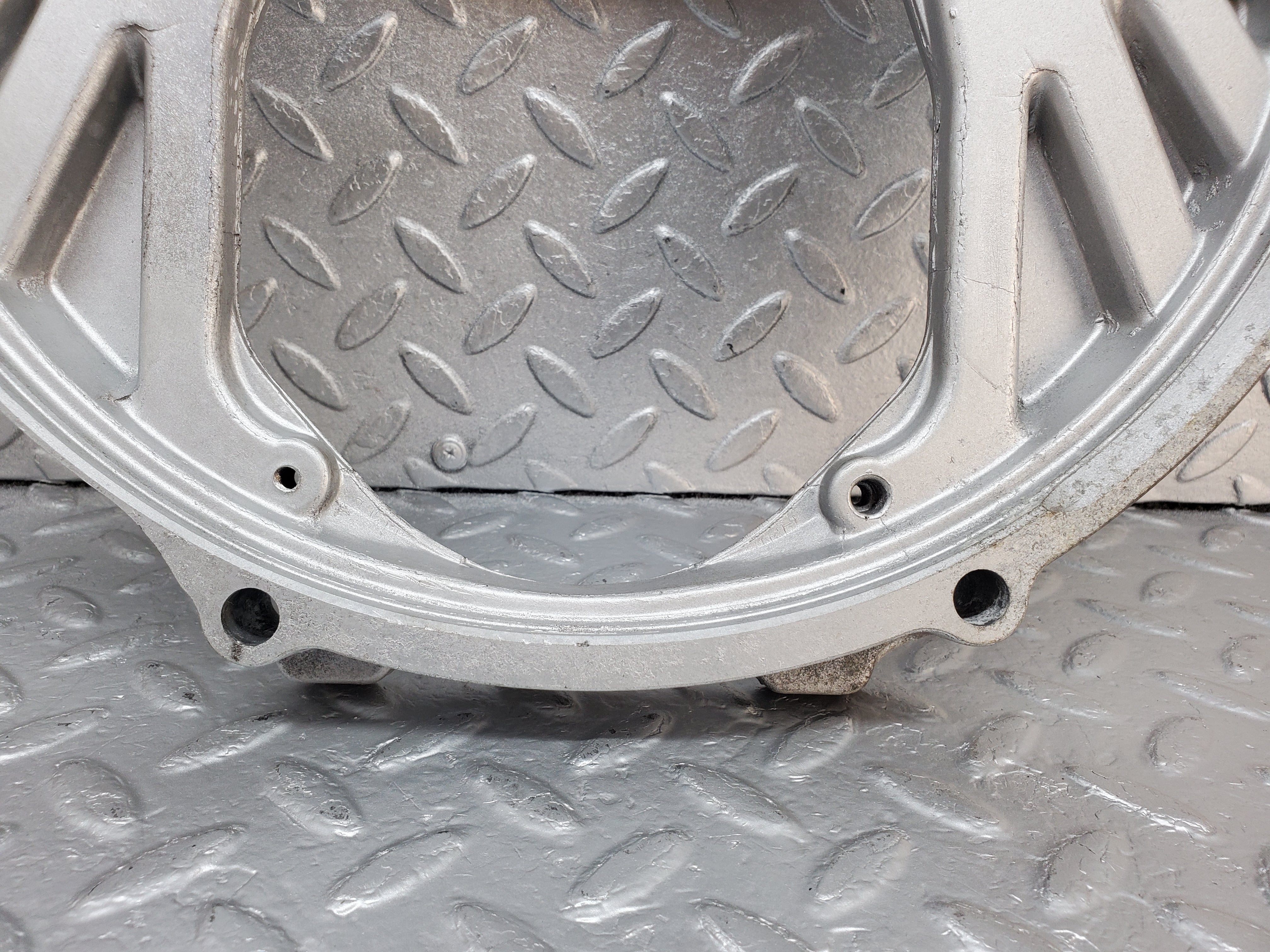 0893 Mercedes-Benz W123 240D Gearbox Flange 1150111145